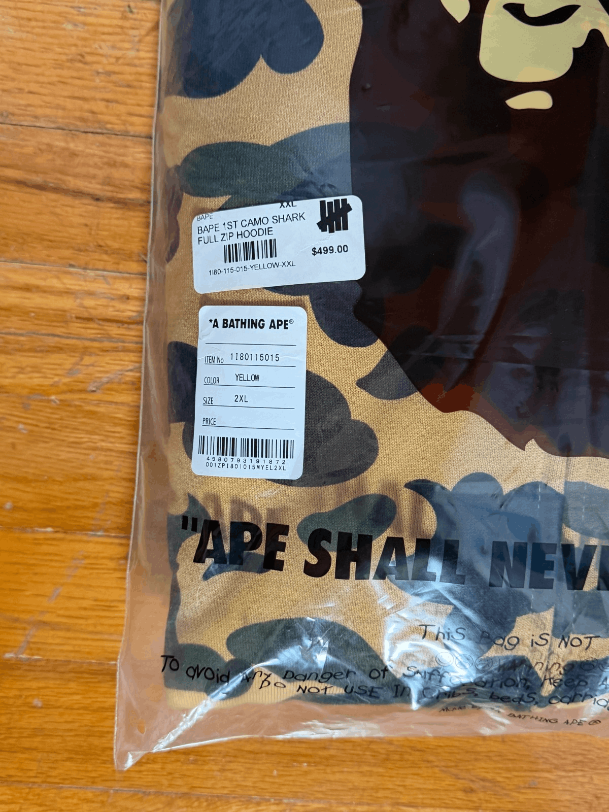 Bape BAPE 1st Camo Shark Full Zip Hoodie PONR Yellow XXL Size US XXL / EU 58 / 5 - 3 Thumbnail