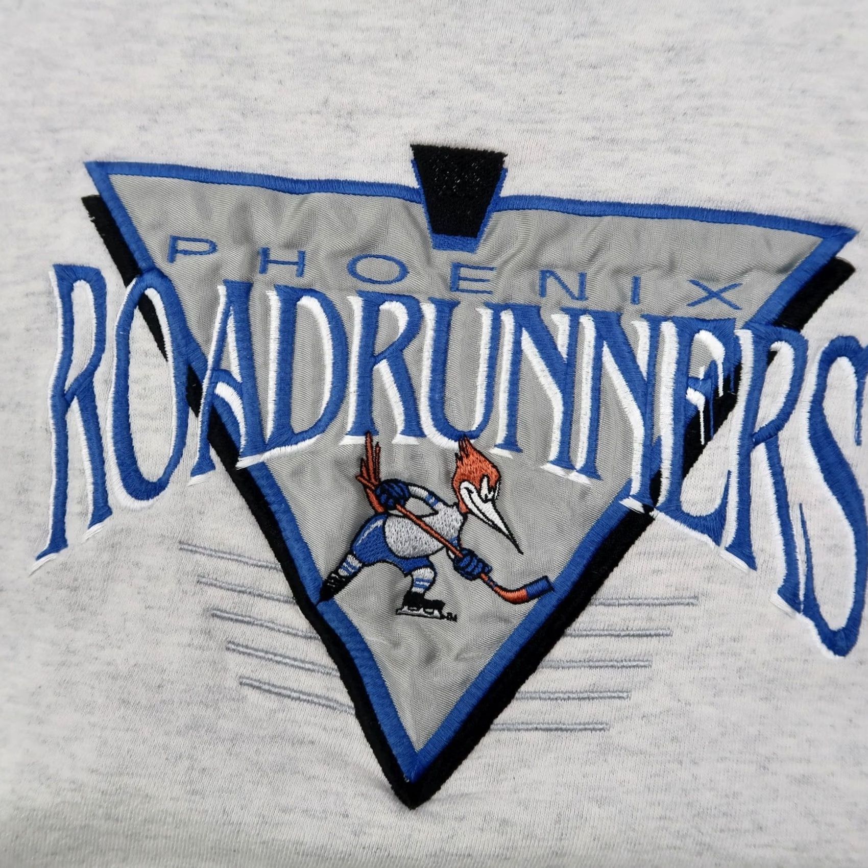 Vintage VINTAGE 90s Phoenix Roadrunners Sweatshirt Hockey Gray XL XLarge Crewneck USA Men Sweatshirt Graphic Print 90s Milwaukee? Size US XL / EU 56 / 4 - 4 Thumbnail