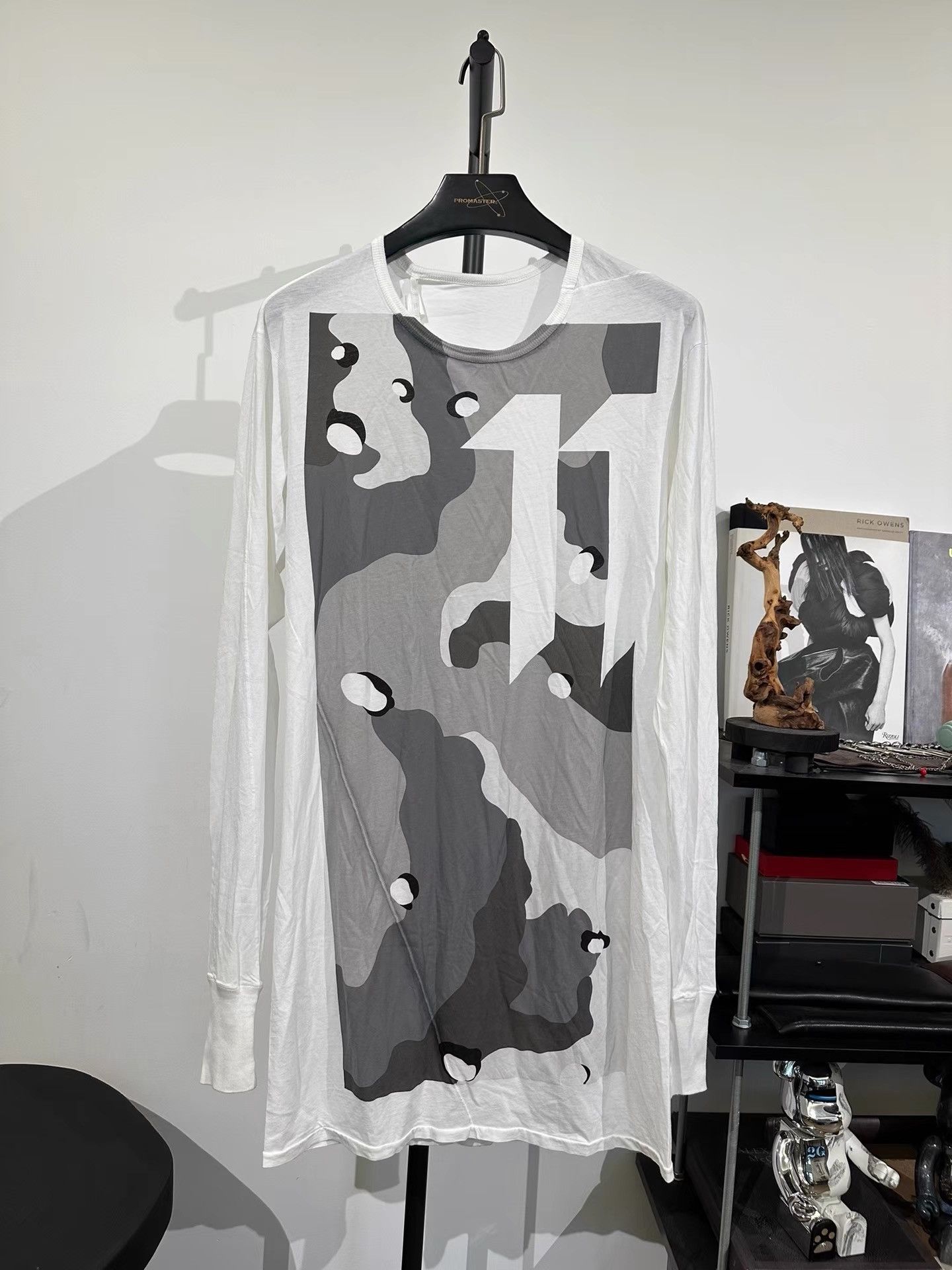 11 By Boris Bidjan Saberi 11by BBS LS3 Camo Print Long Sleeve Tee K35 Size US S / EU 44-46 / 1 - 1 Thumbnail