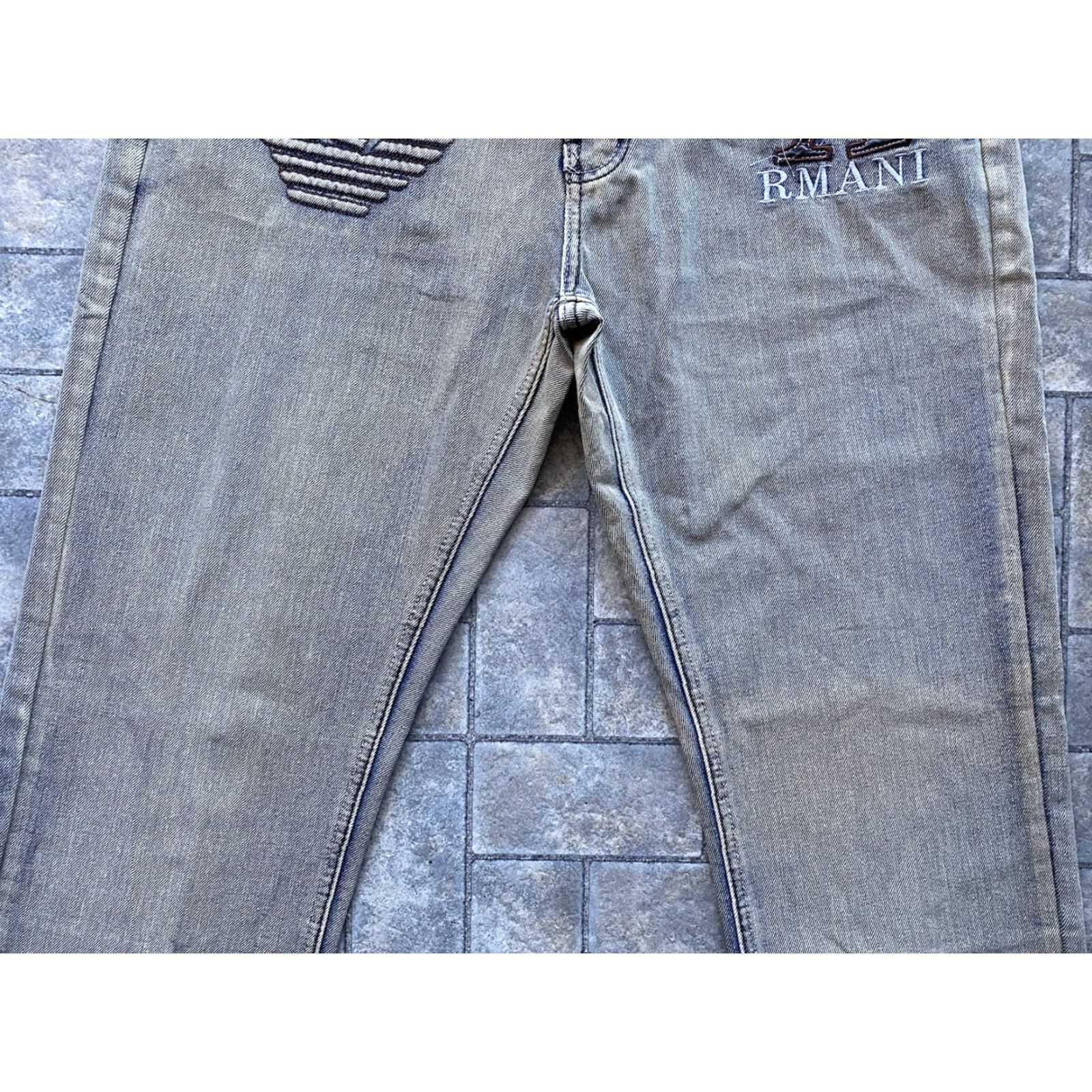 Giorgio Armani Giorgio Armani Jeans Men Embroidered Logo Leather Accents Size 36 Regular See Photos See Photos Pockets Size US 36 / EU 52 - 5 Thumbnail