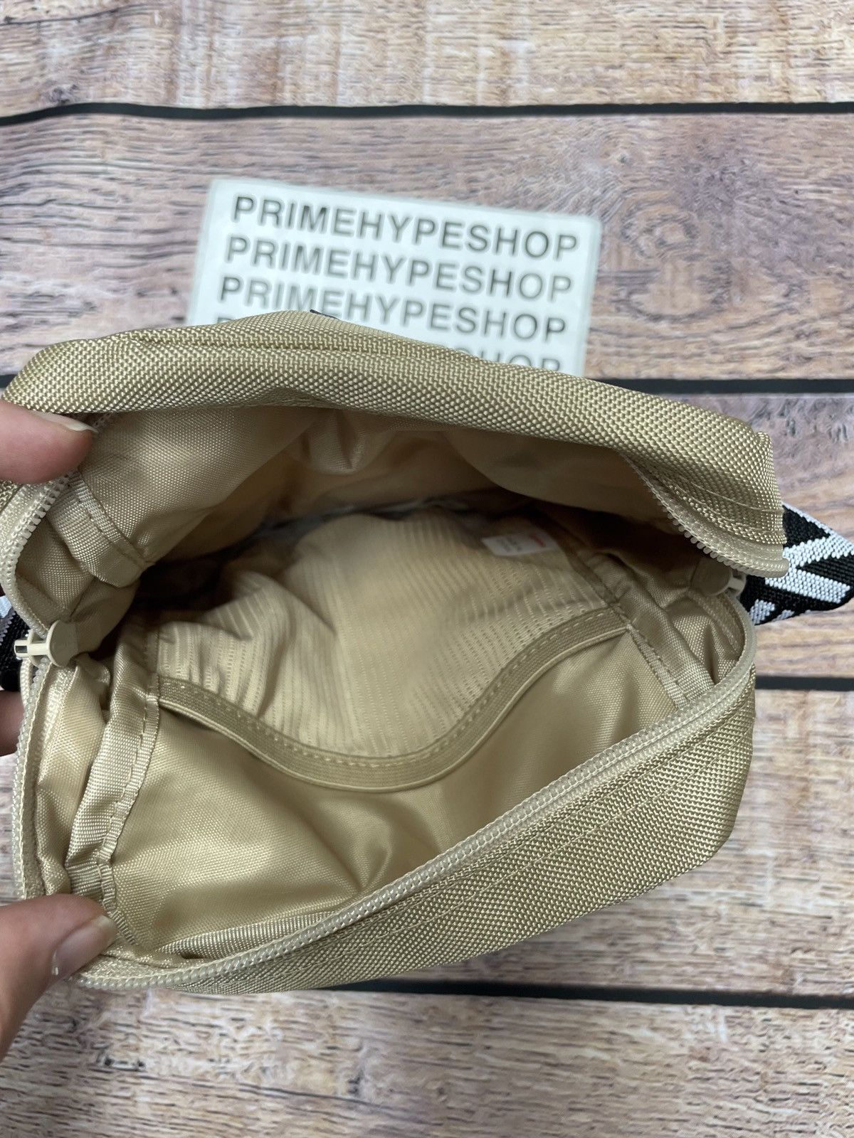 Supreme Supreme SS18 Shoulder Bag Tan Size ONE SIZE - 4 Thumbnail