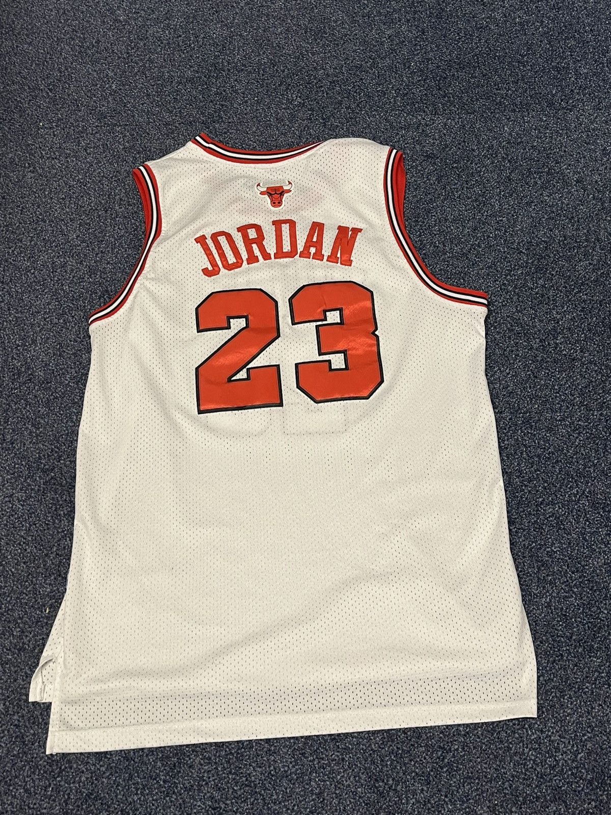 NBA × Nike × Vintage Authentic Michael Jordan Vintage Nike Chicago Bulls Jersey Size US XL / EU 56 / 4 - 3 Thumbnail