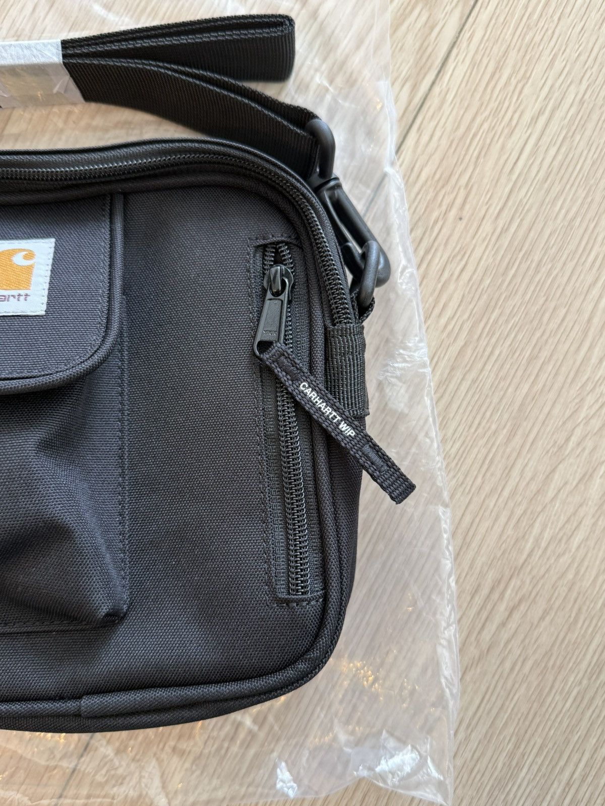Carhartt Carhartt Wip Essentials Shoulder Bag Black Size ONE SIZE - 3 Thumbnail
