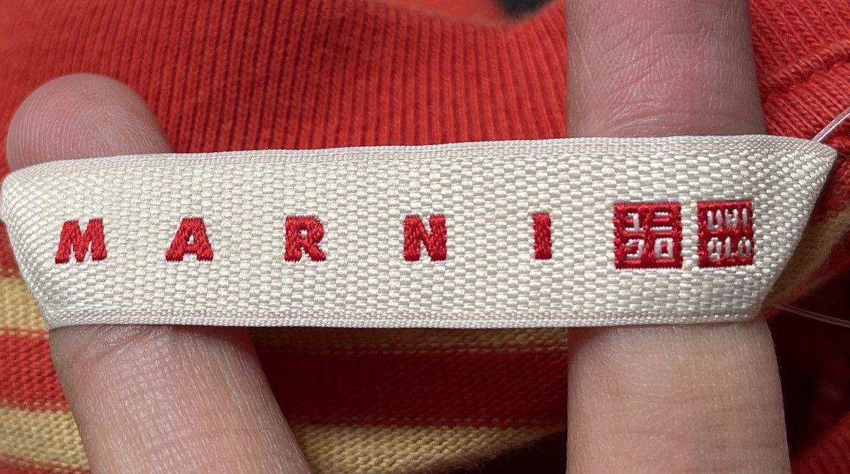 Japanese Brand × Marni × Uniqlo Vintage Japanese Brand Marni X Uniqlo T-shirt 2000s Size US M / EU 48-50 / 2 - 10 Thumbnail