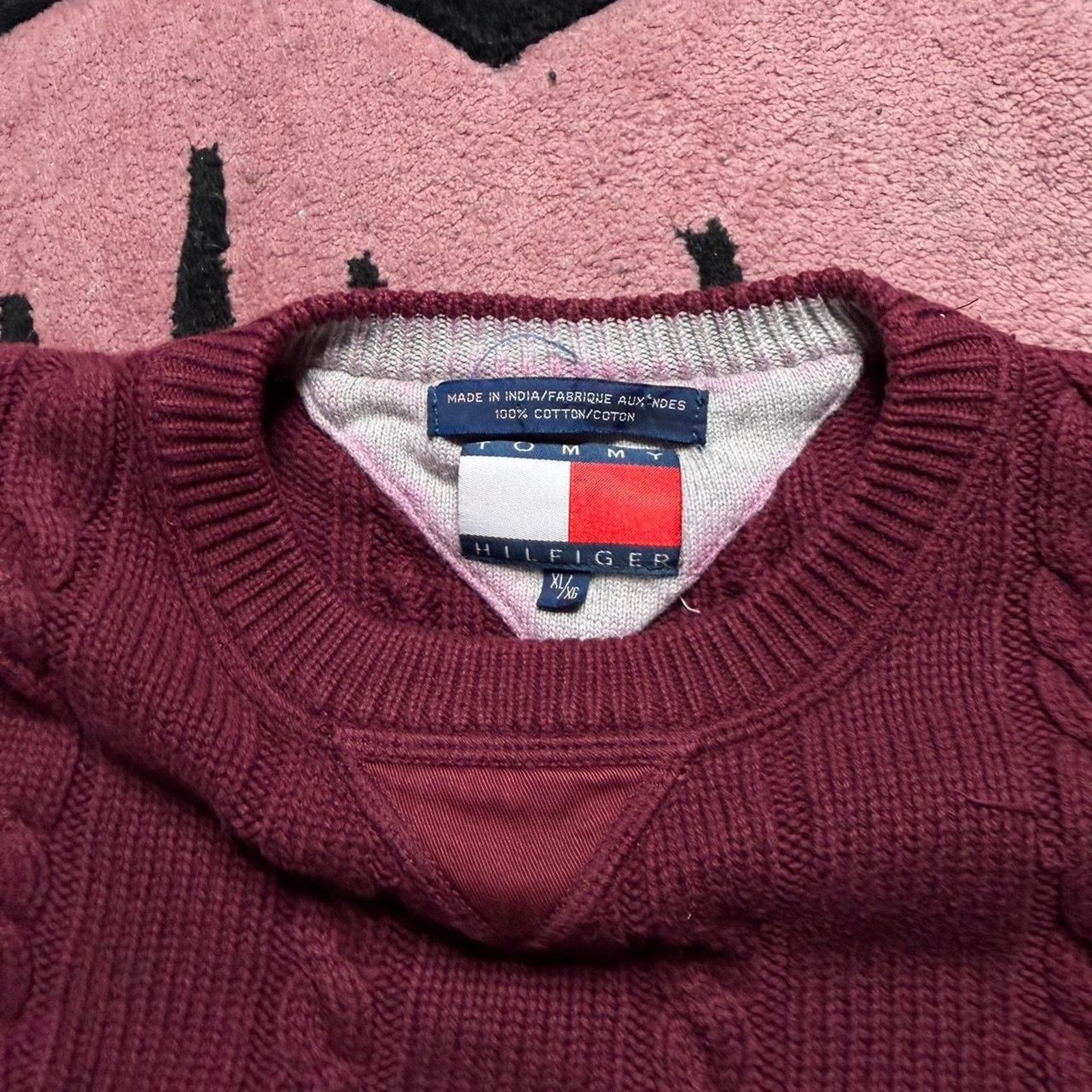 Tommy Hilfiger × Vintage Vintage Y2K Tommy Hilfiger Embroidered Logo Knit Sweater Size US XL / EU 56 / 4 - 4 Thumbnail