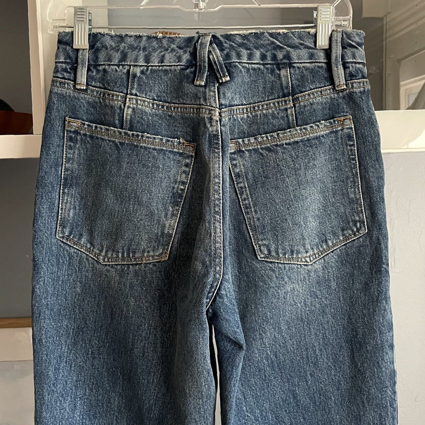 Good American **Good American 90s Icon Blue Straight Jeans Size 26** User: Good American 90s Icon Blue Straight Jeans Size 26 Size 26" / US 2 / IT 38 - 6 Thumbnail