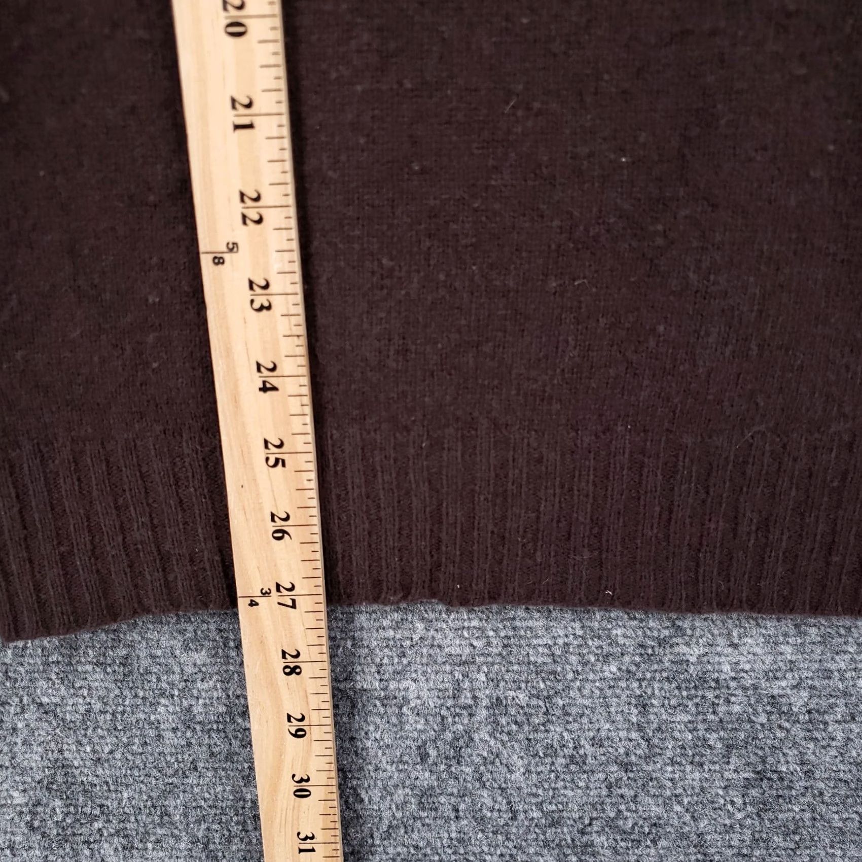 Express Express Sweater Mens L Brown Lambswool Pullover V Neck Long Sleeve Knitted Size US L / EU 52-54 / 3 - 5 Thumbnail