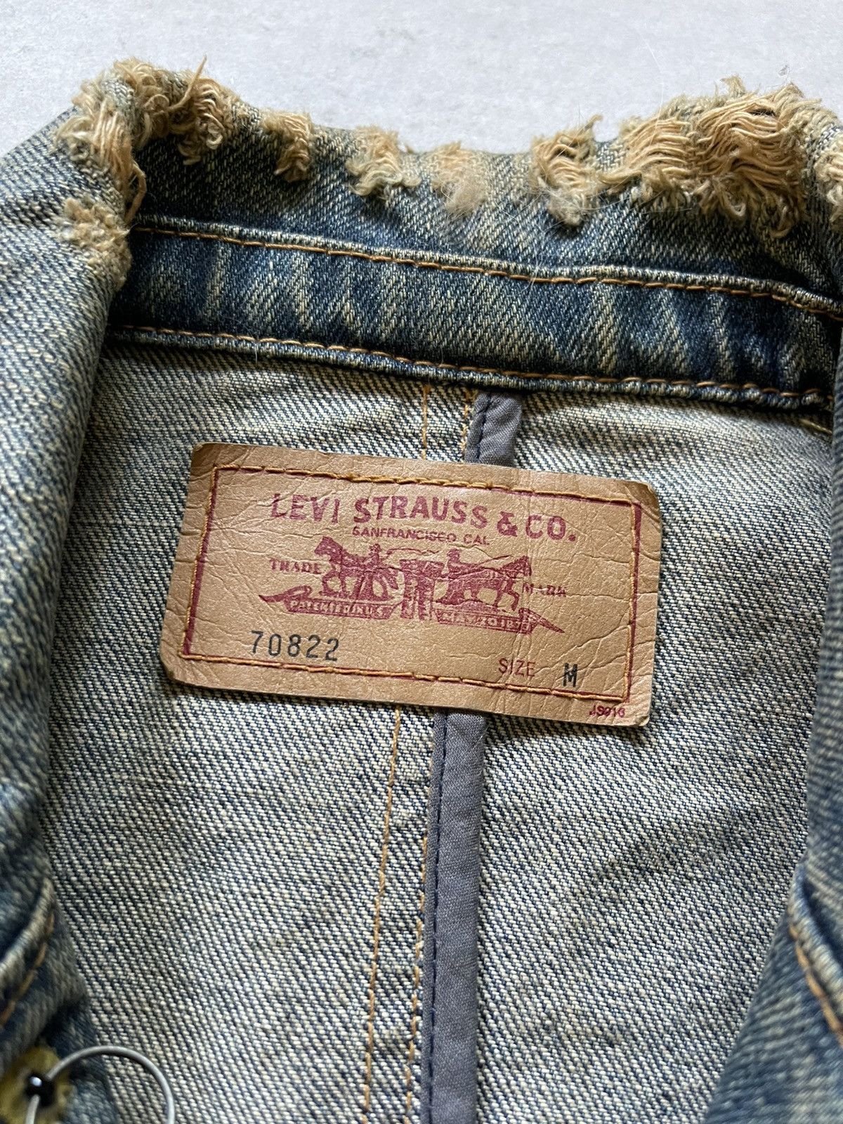Levi's Vintage Clothing 🔥Vintage Levis Distressed Denim Chore Jacket Size US M / EU 48-50 / 2 - 13 Thumbnail
