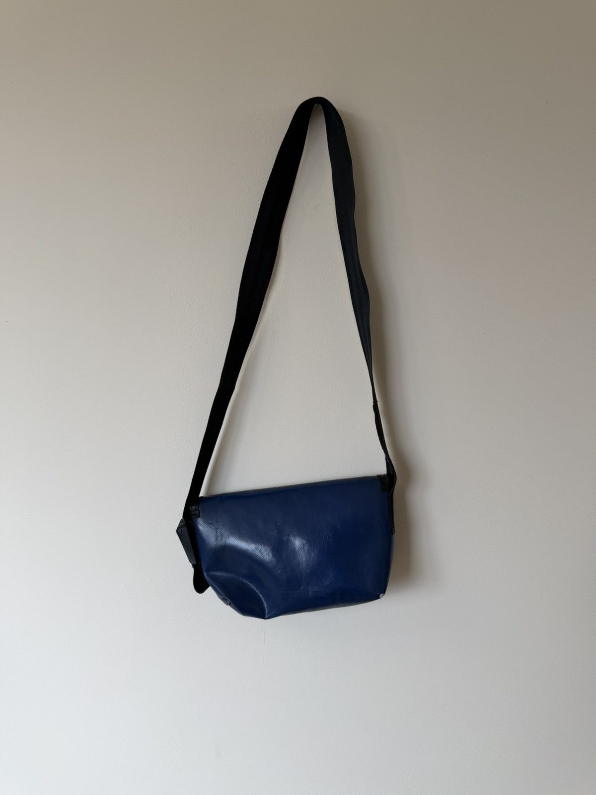 Freitag Freitag Recycled Crossbody Messenger Blue/White Bag Size ONE SIZE - 7 Thumbnail