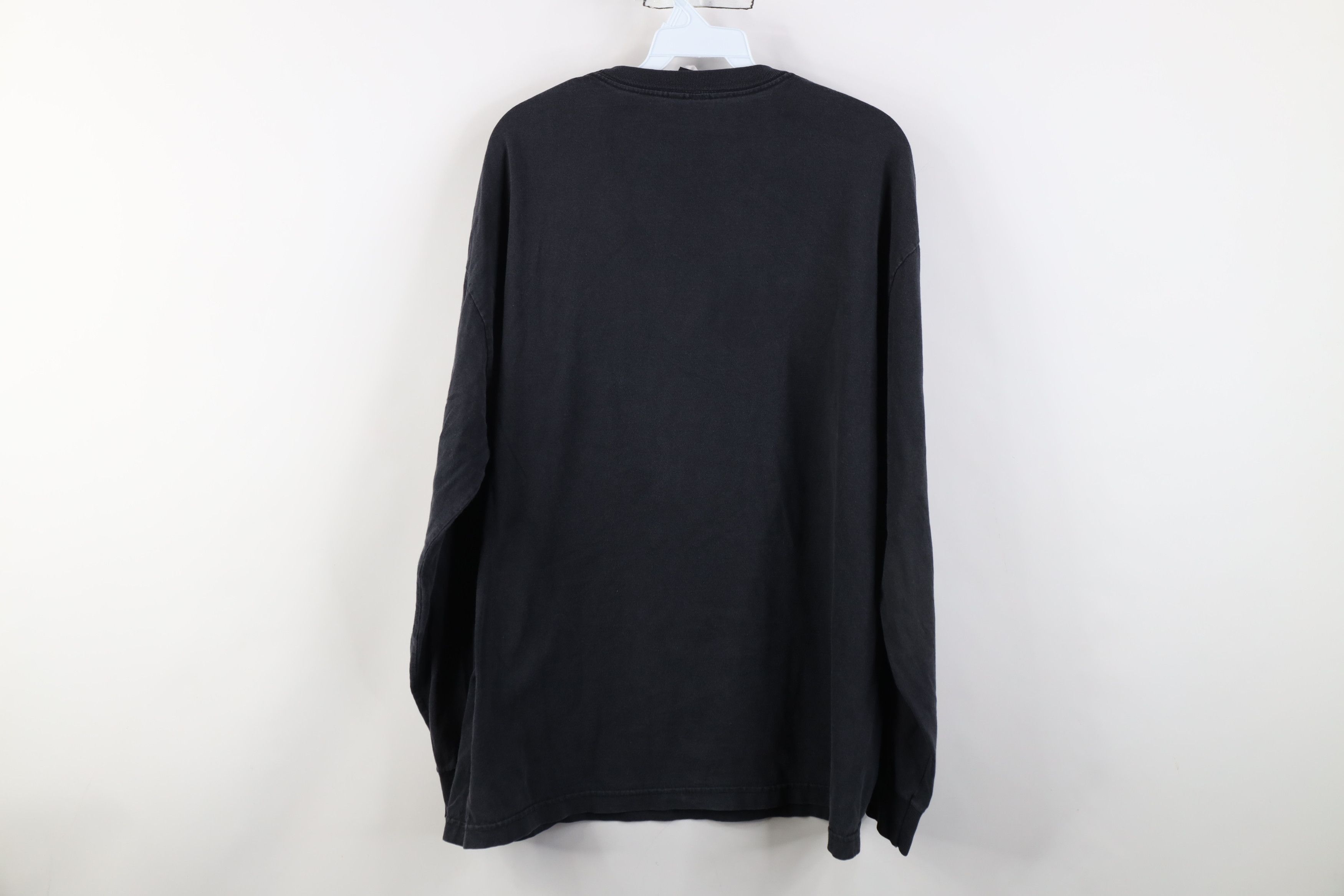 Vintage Vintage 90s Nightmare Before Christmas Long Sleeve T-Shirt Size US L / EU 52-54 / 3 - 12 Thumbnail