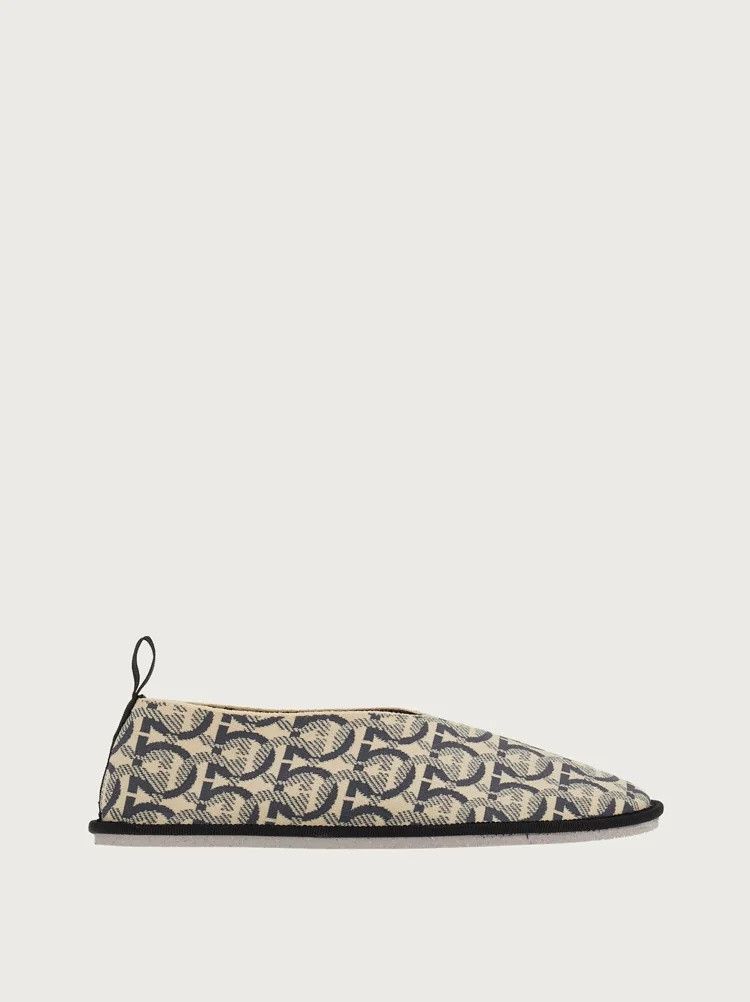 Salvatore Ferragamo o1y0426 Loafers in Multicolor Size US 10 / IT 40 - 1 Thumbnail