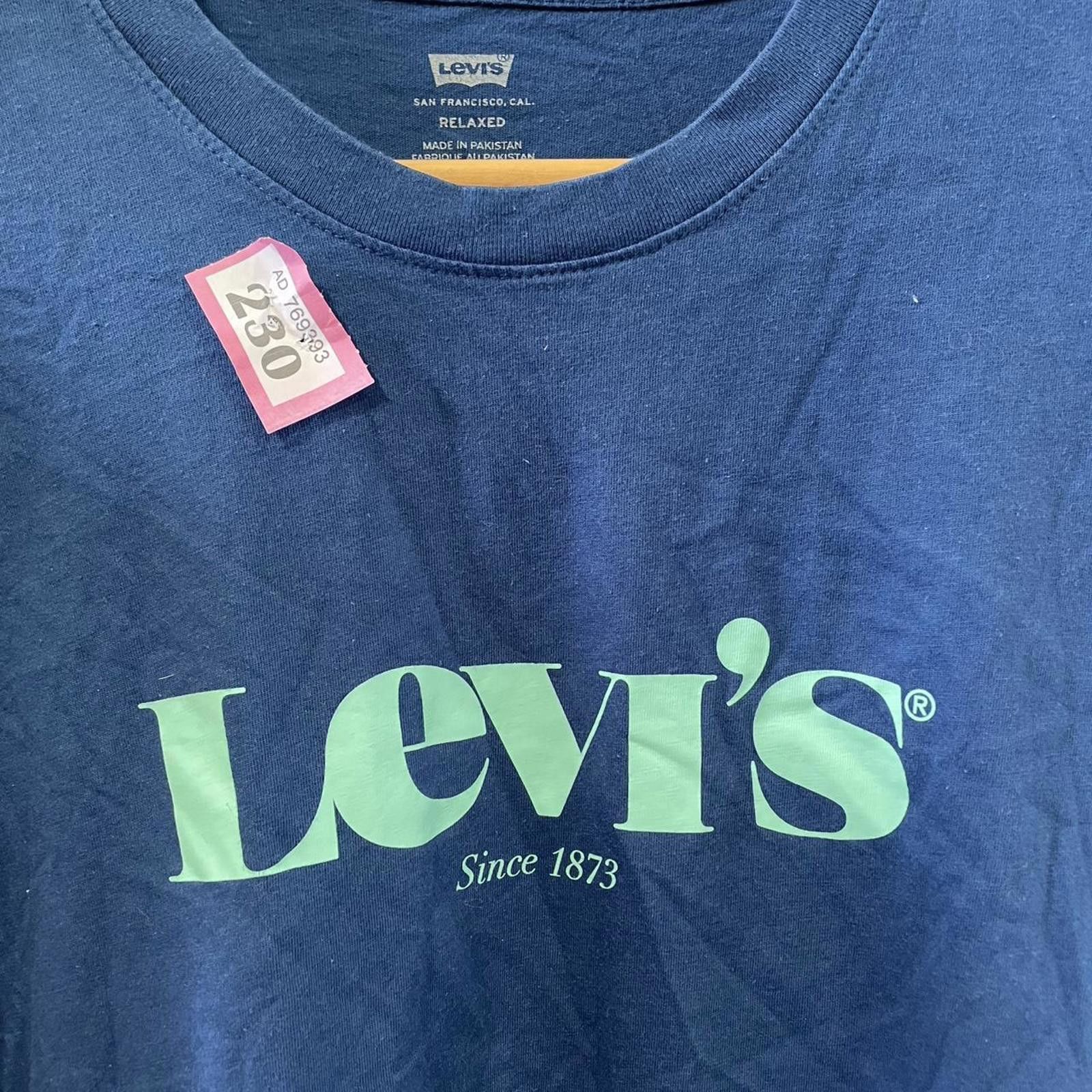 Levi's Levi's Men's Blue and Navy Tshirt Size US M / EU 48-50 / 2 - 2 Thumbnail