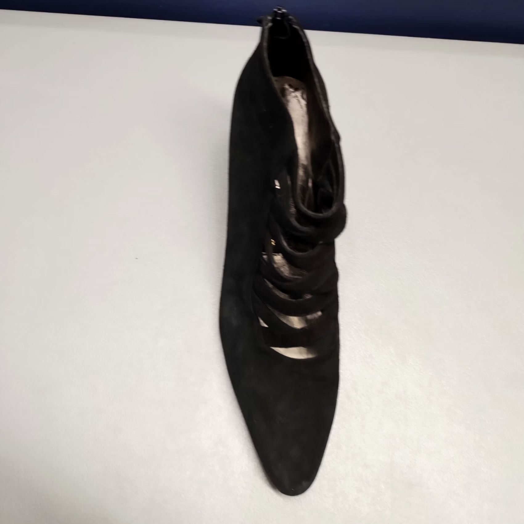 Vintage Jasmine Pump Heel Womens Size 7 Black Fine Leather Pointed Toe Back Zipper Size US 7 / IT 37 - 5 Thumbnail