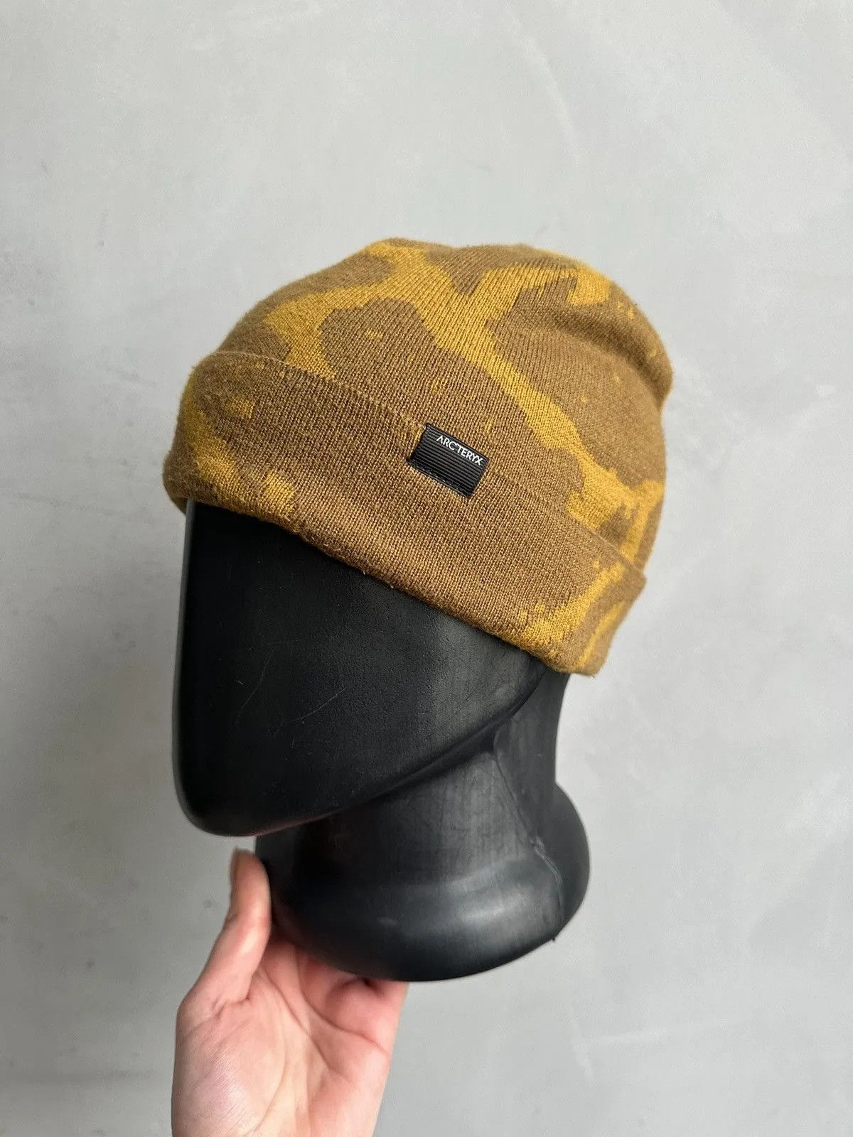 Outdoor Research Vintage Arcteryx Hats Outdoor Beanie Y2k Streetwear Size ONE SIZE - 1 Thumbnail