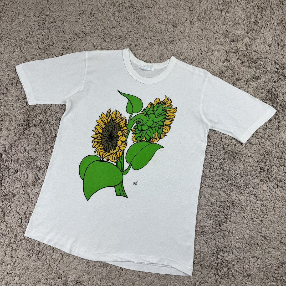 Vintage Vintage Japan Flora Sunflower Illustration T-shirt Size US M / EU 48-50 / 2 - 4 Thumbnail