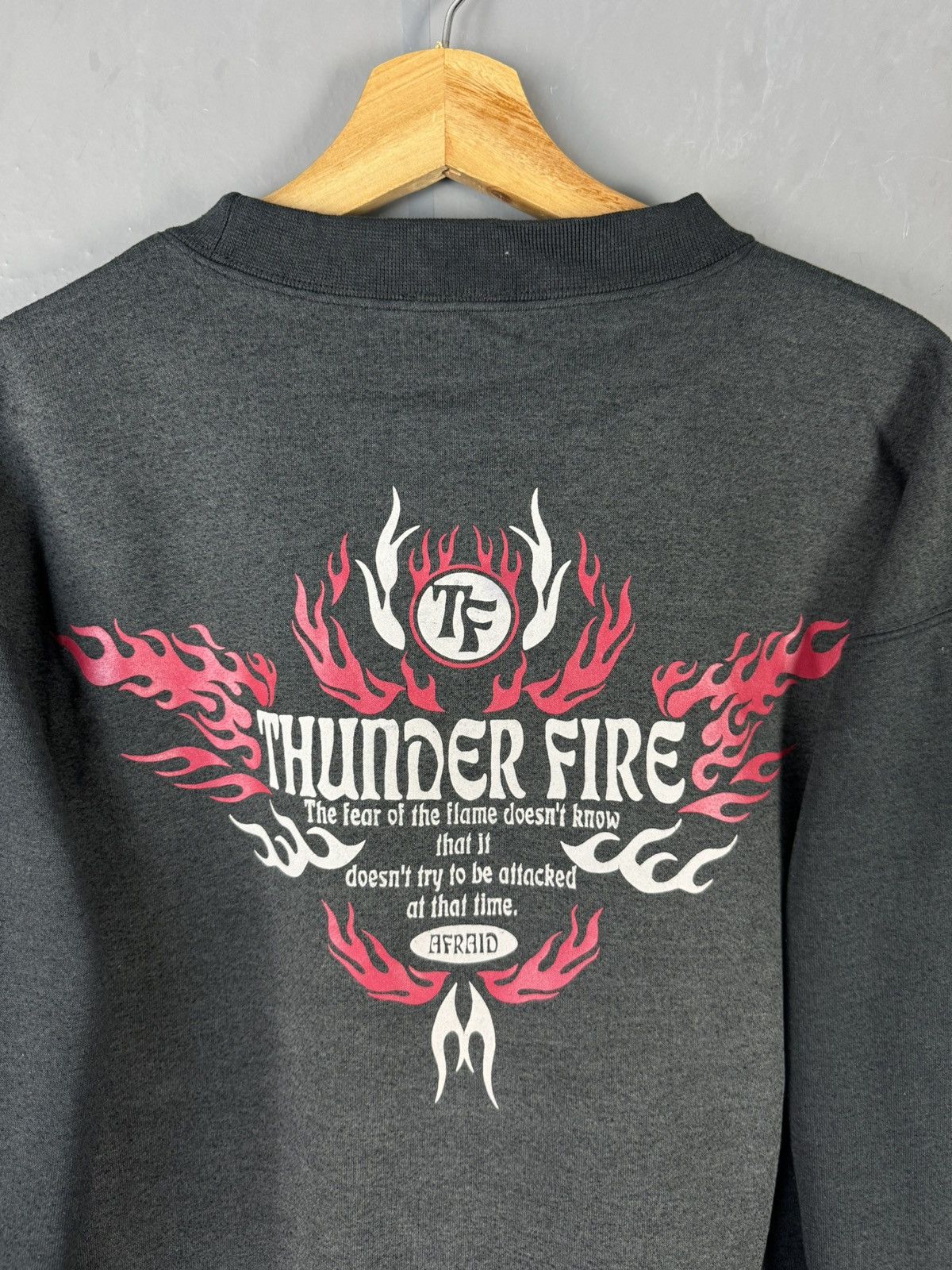 Japanese Brand × Vintage VINTAGE THUNDER FIRE PRINTED CREWNECK SWEATSHIRT SUN FADED Size US M / EU 48-50 / 2 - 2 Thumbnail