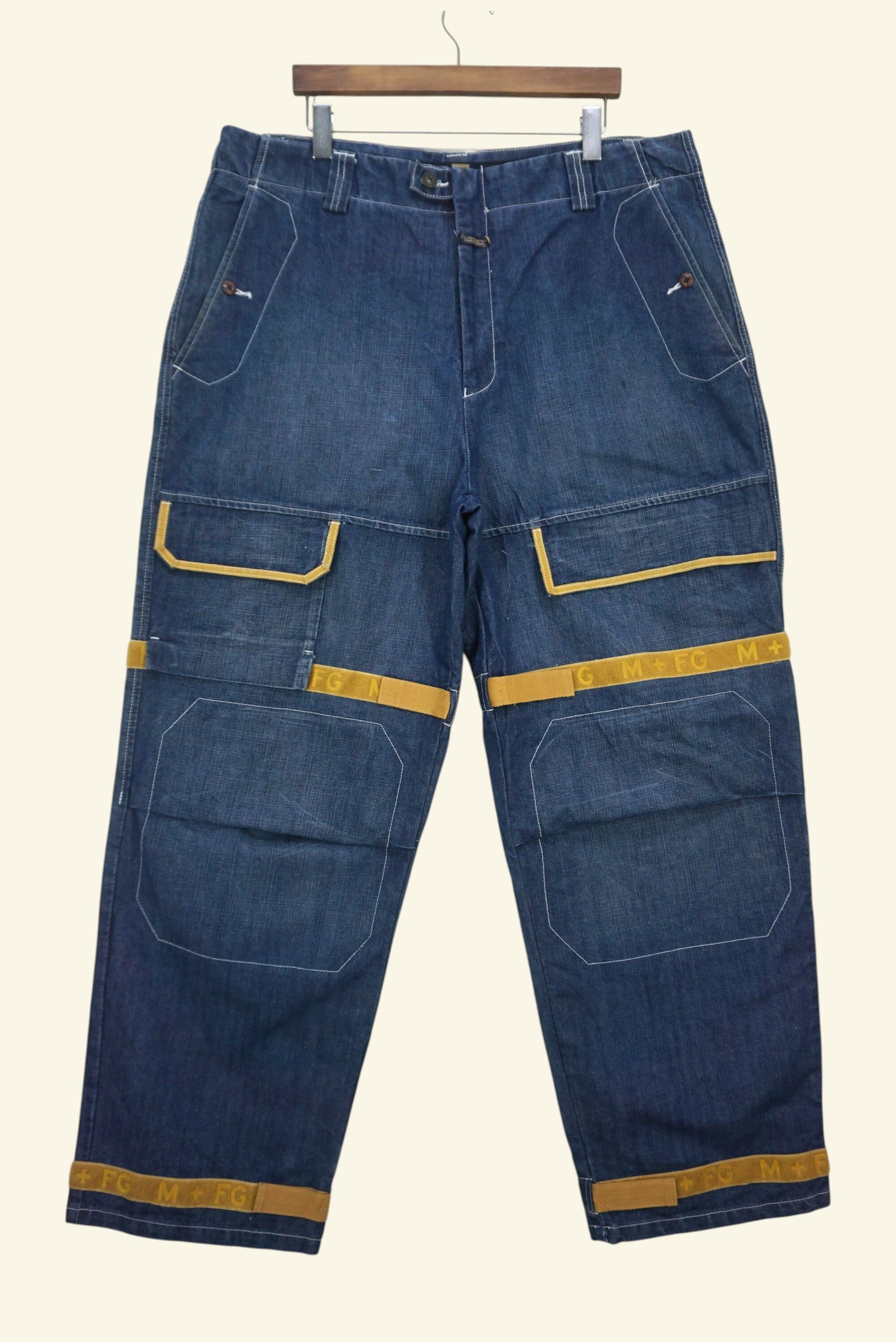 Marithe + Francois Girbaud Vintage Baggy Jeans Shutter Denim fits W42xL34 Size US 40 / EU 56 - 1 Thumbnail