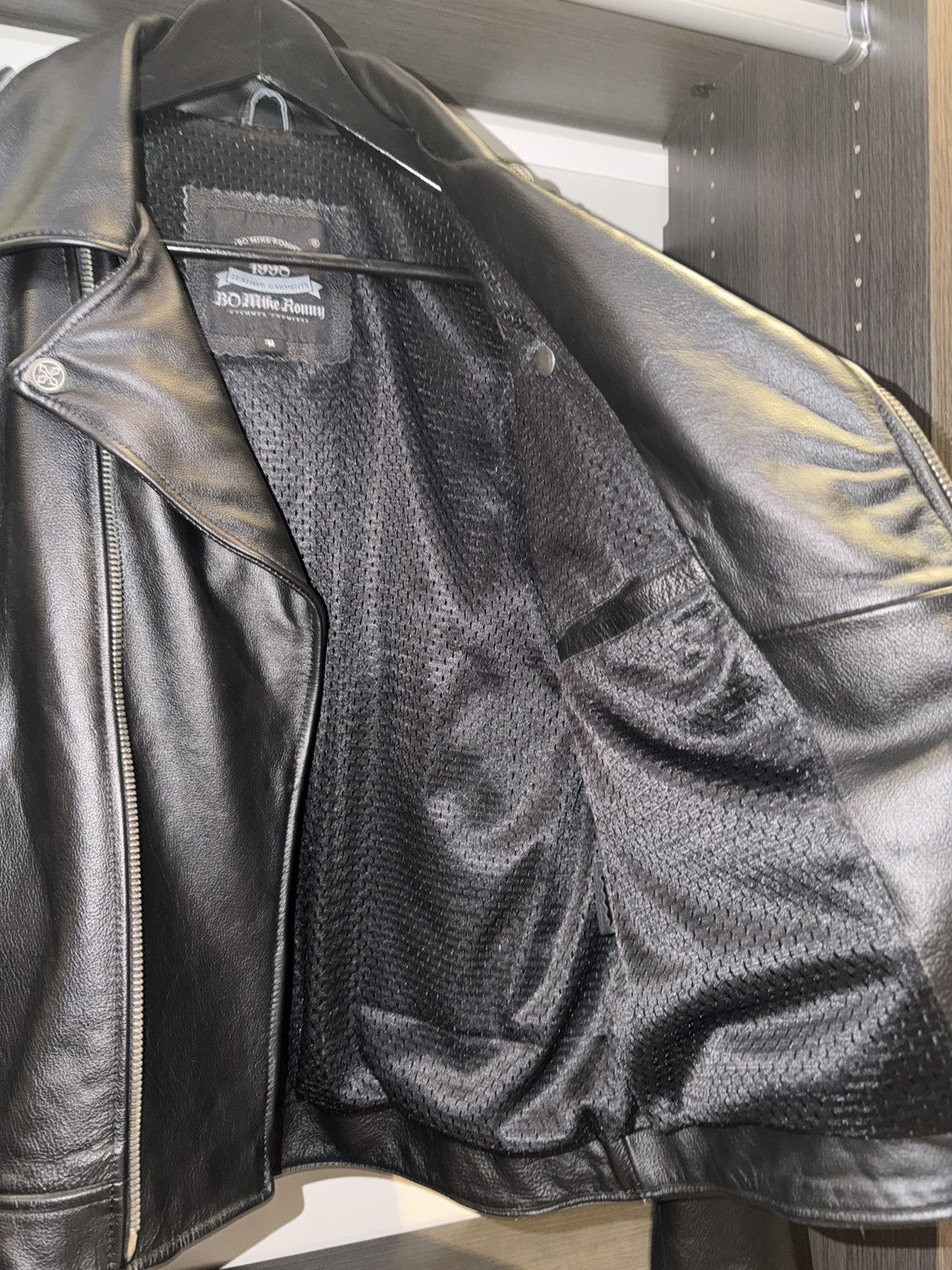 Other Genuine Cowhide Leather Moto Biker Jacket Size US M / EU 48-50 / 2 - 4 Thumbnail