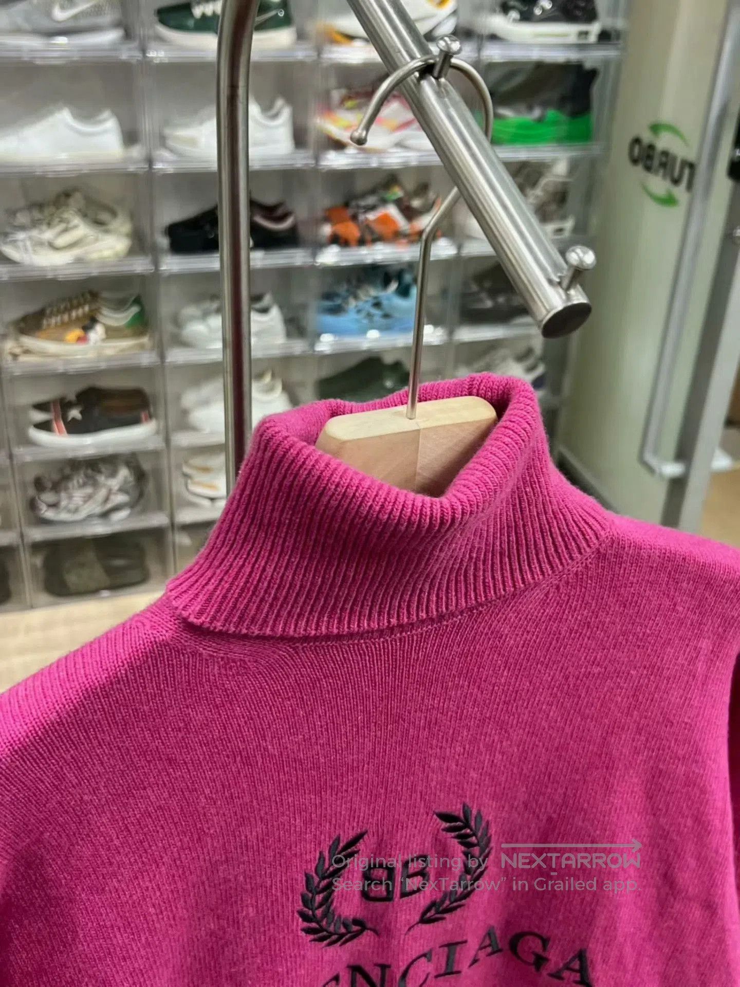Balenciaga balenciaga pink turtleneck sweater size small. Size S / US 4 / IT 40 - 3 Thumbnail