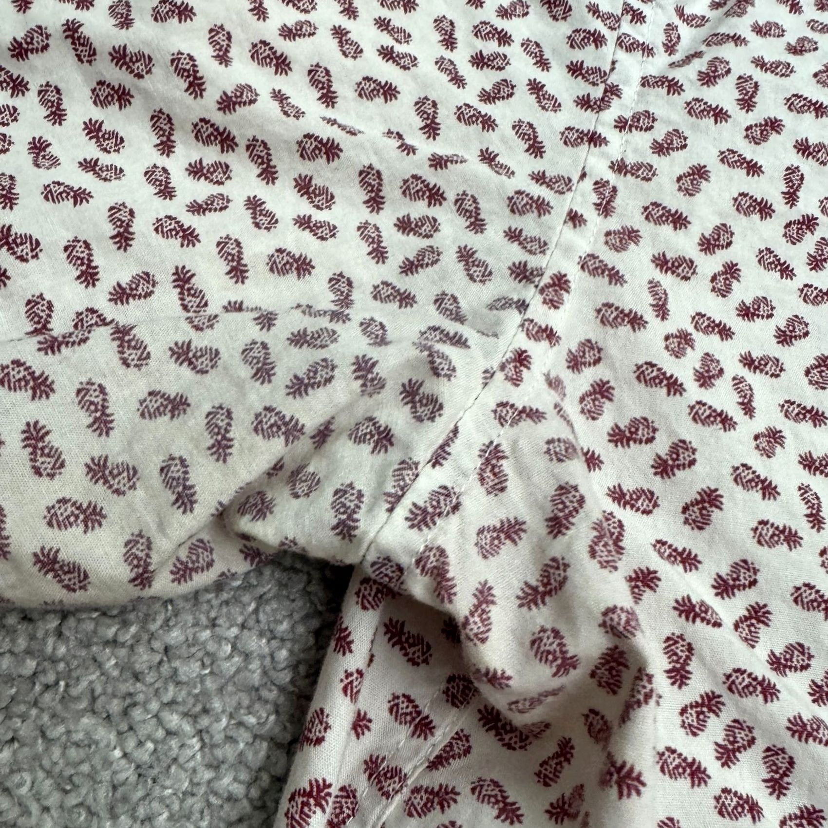 Ben Sherman Ben Sherman Pineapple Print Button-Down Shirt Mens M White Red Cotton Size US M / EU 48-50 / 2 - 6 Thumbnail