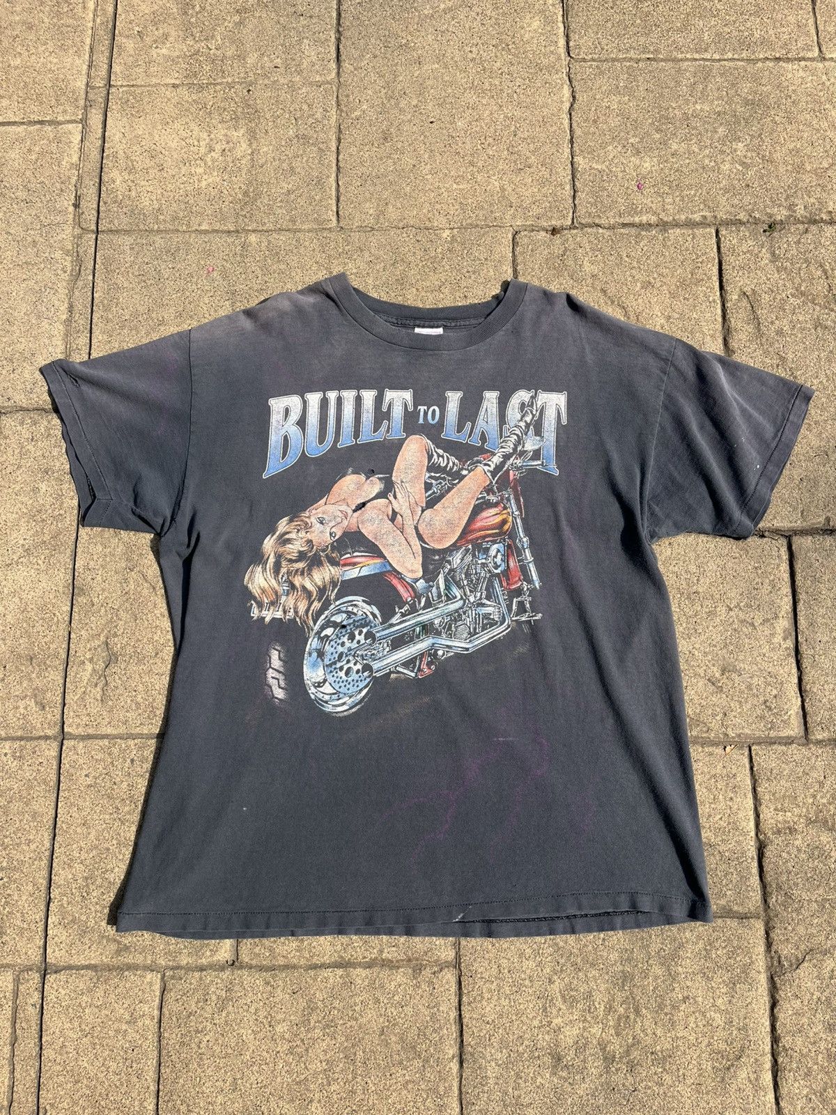 Vintage 90s Built to last Natural Born Bikers T-Shirt
