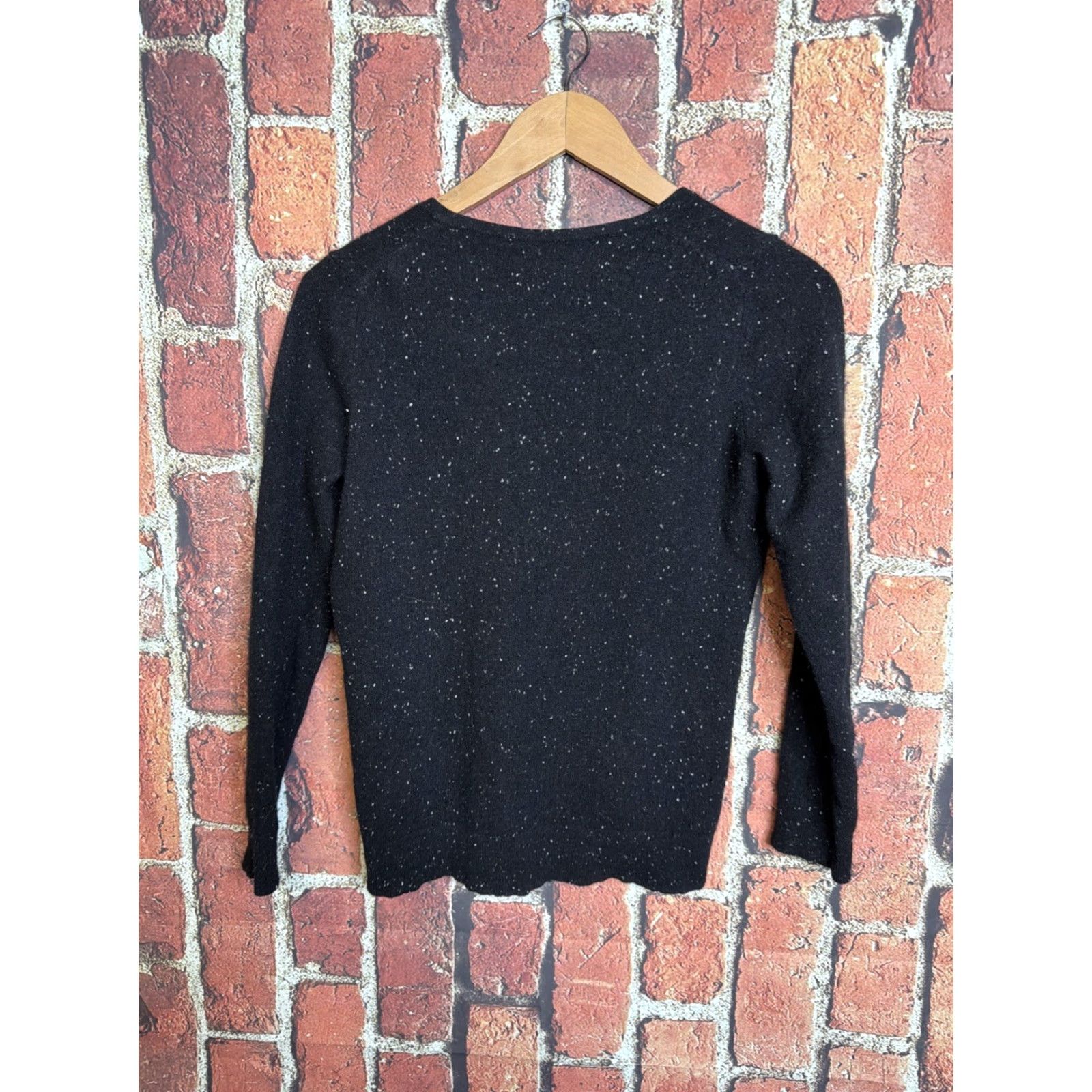 Charter Club **Charter Club Black V-Neck Cashmere Pullover Small** User: **Charter Club Small Black V-Neck Cashmere Pullover** Size S / US 4 / IT 40 - 3 Thumbnail
