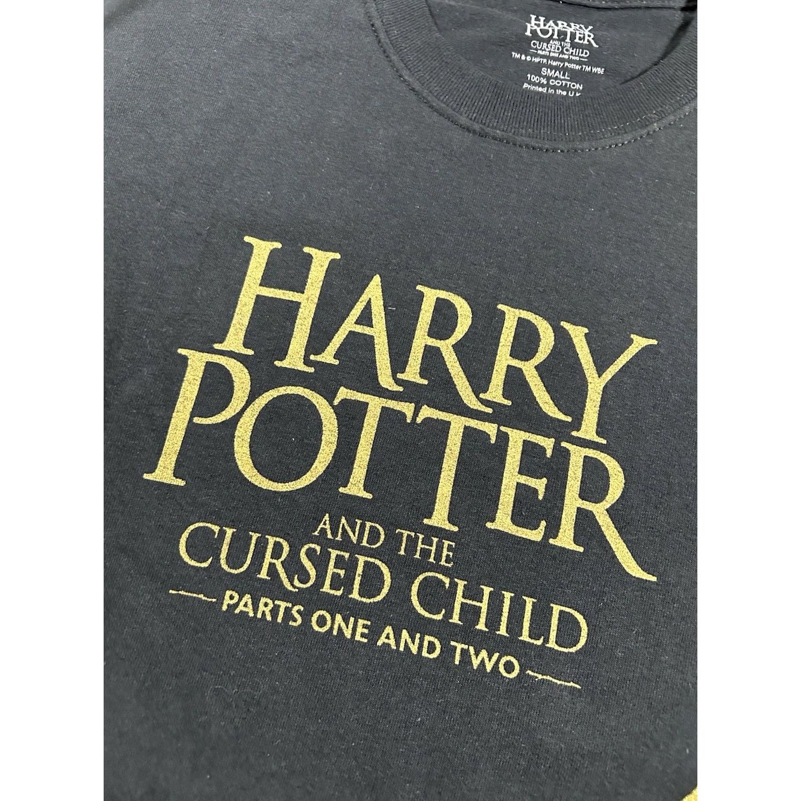 Vintage Harry Potter and the Cursed Child New York T-Shirt Small Black Graphic Print Movie Size US S / EU 44-46 / 1 - 3 Thumbnail
