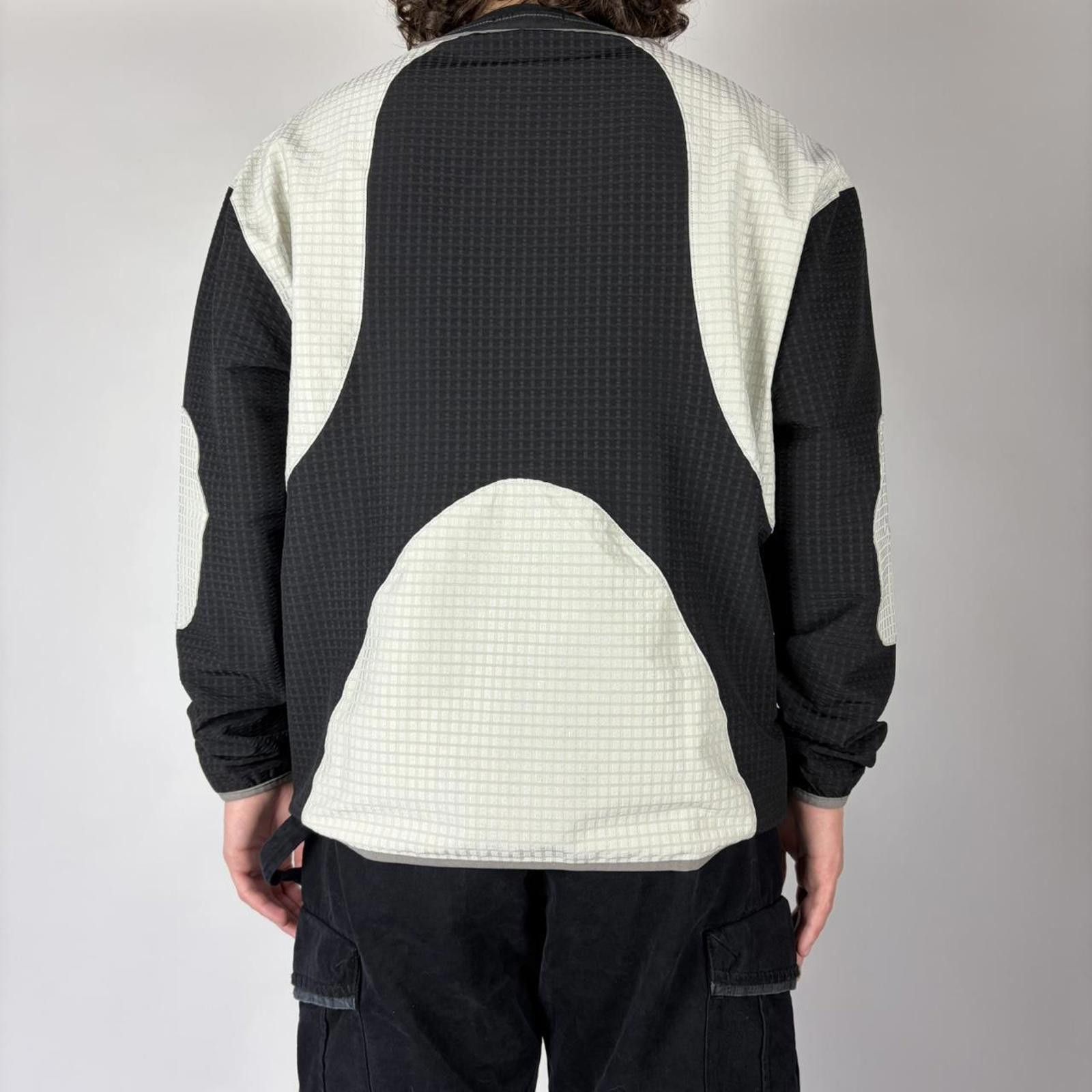 Other Black/White Panelled Boxy Pullover Size US M / EU 48-50 / 2 - 6 Thumbnail