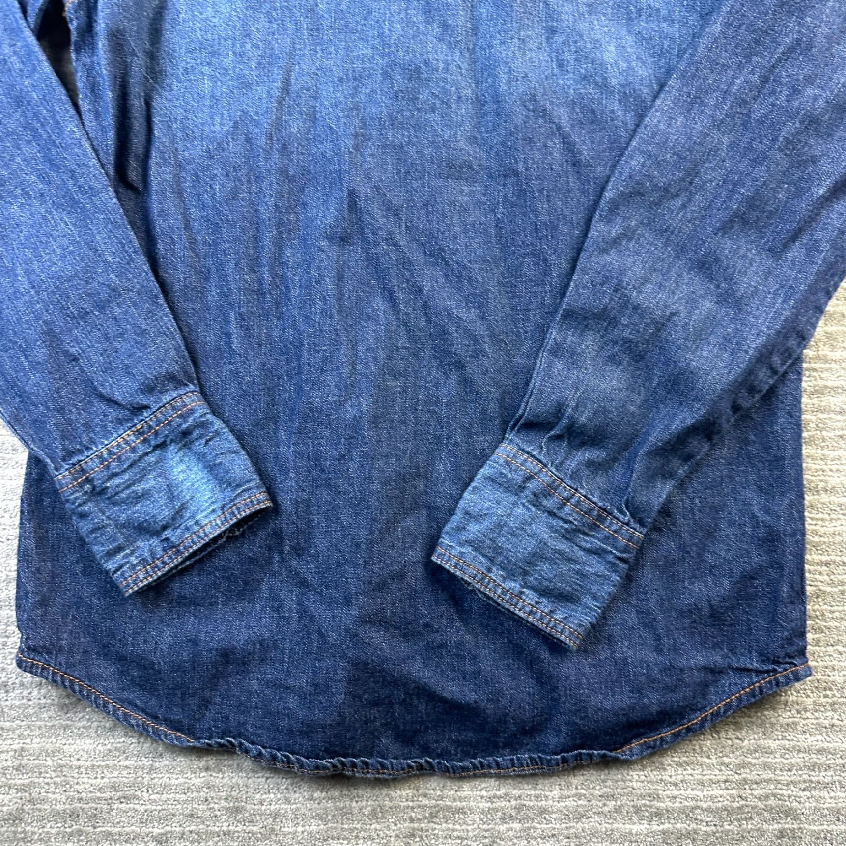 True Religion True Religion Shirt Mens Small Blue Denim Button Up Jean Western Size US S / EU 44-46 / 1 - 7 Thumbnail