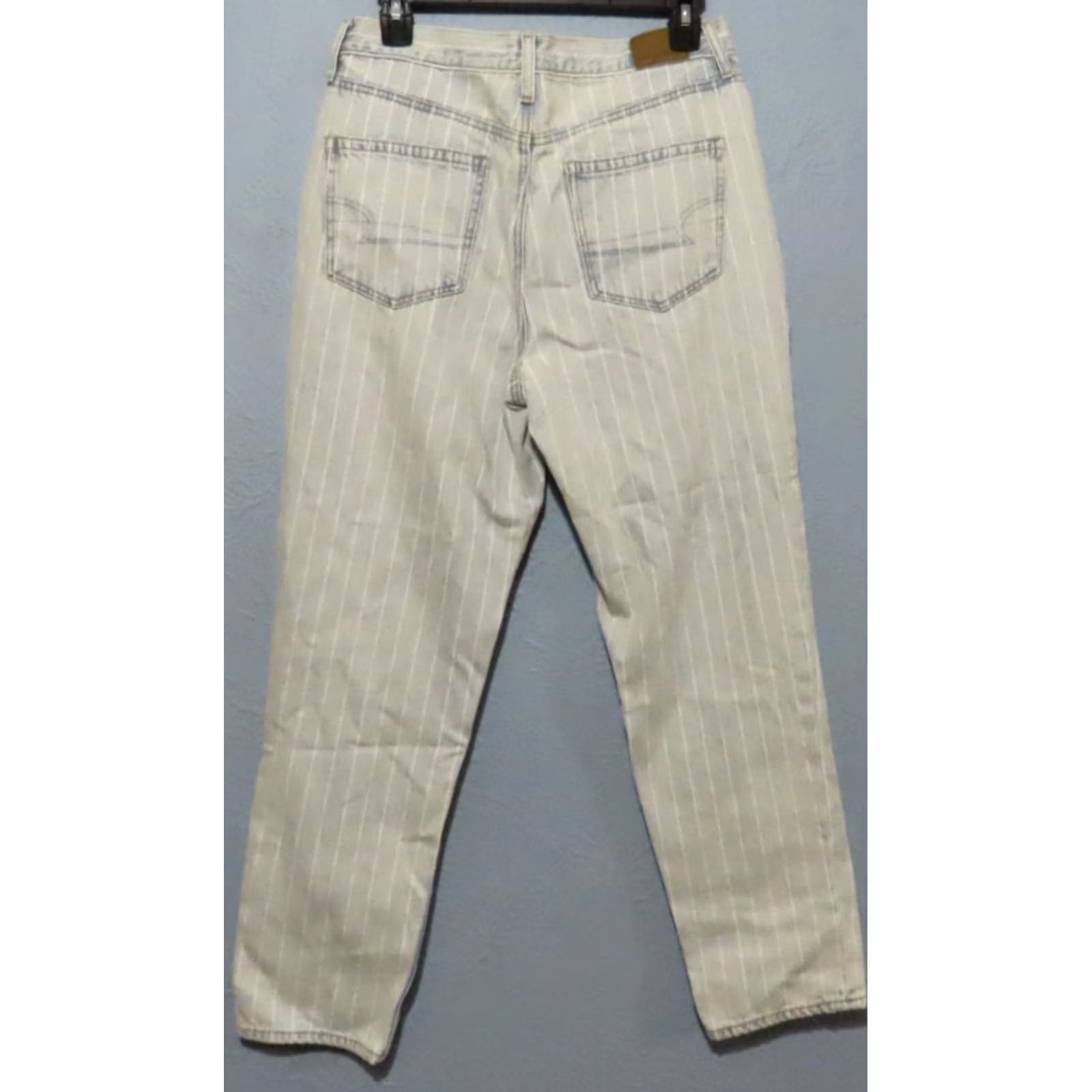 American Eagle Outfitters VINTAGE American Eagle Outfitters Mom Jeans Jeans Women 8 Blue White Striped Denim High Rise Ankle 26" Inseam Girls? Size 30" / US 8 / IT 44 - 7 Thumbnail