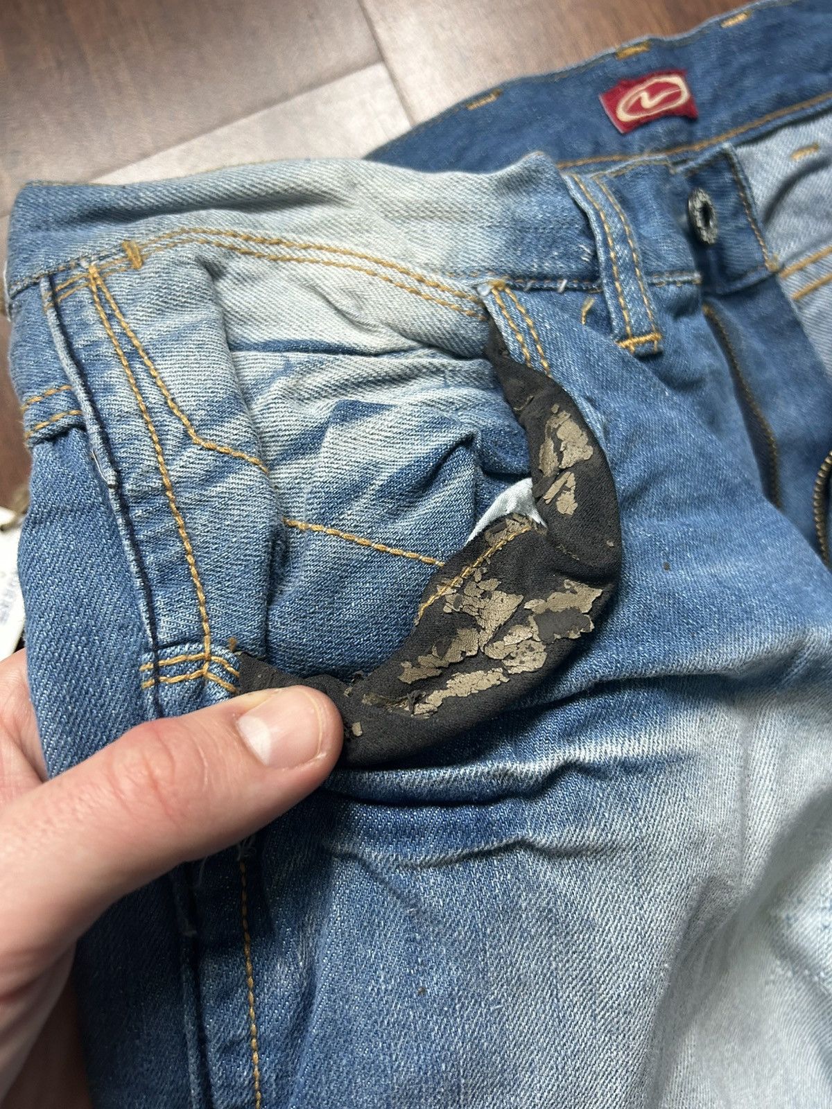 Japanese Brand Vintage Faded Denim Jeans NWT Streetwear Baggy Fit Size 42 Size US 32 / EU 48 - 8 Thumbnail