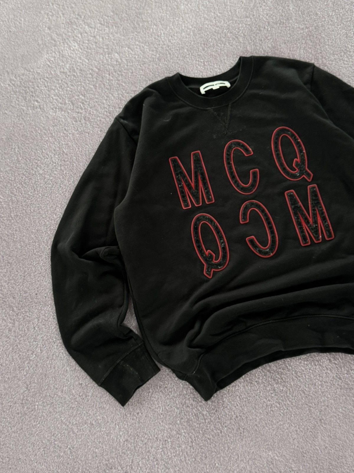 Alexander McQueen Alexander McQueen MCQ Men's Velvet Logo Sweatshirt Size US M / EU 48-50 / 2 - 4 Thumbnail