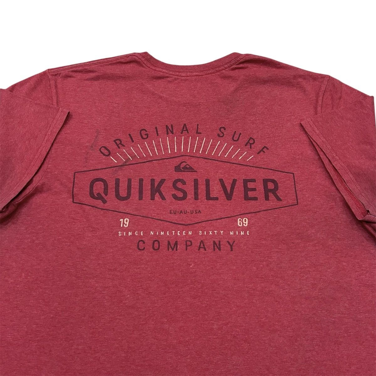 Quiksilver Quiksilver Red Logo Surf Graphic Tshirt Size US M / EU 48-50 / 2 - 3 Thumbnail