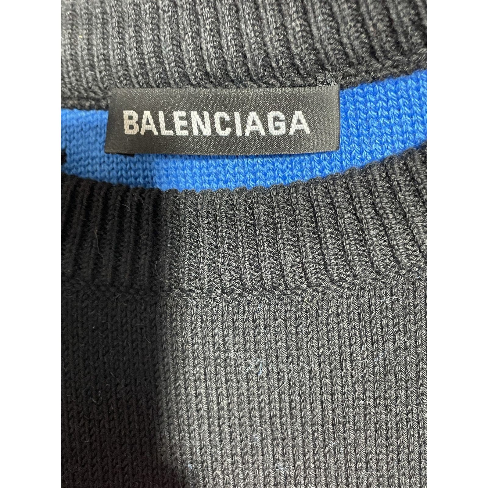 Balenciaga BALENCIAGA BLUE MONOGRAM SWEATER SIZE SMALL PREOWNED Size US S / EU 44-46 / 1 - 3 Thumbnail