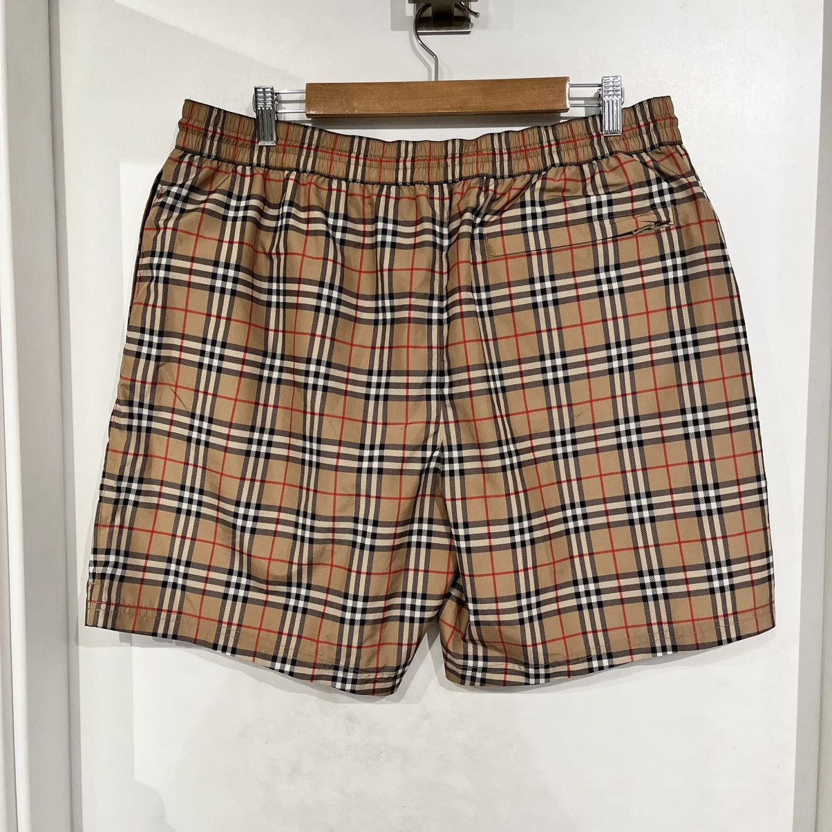 Burberry Burberry Swim Shorts Size US 36 / EU 52 - 2 Thumbnail