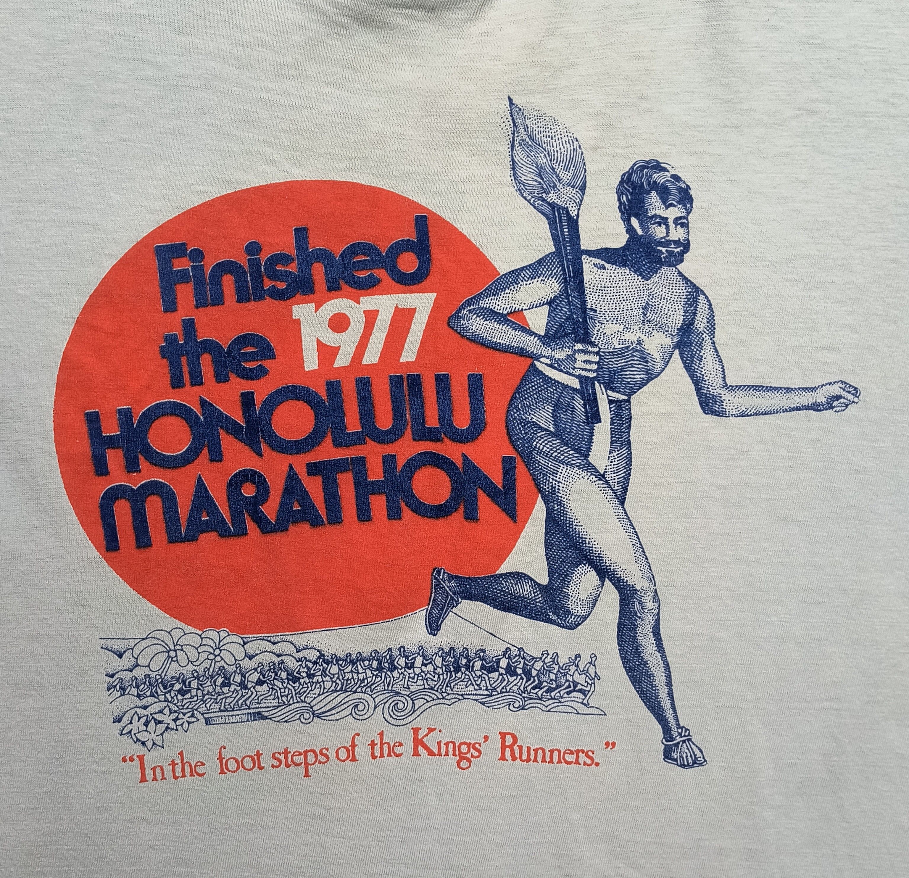 Nike Vintage Nike finished the 1977 Honolulu Marathon tee Size US L / EU 52-54 / 3 - 1 Thumbnail