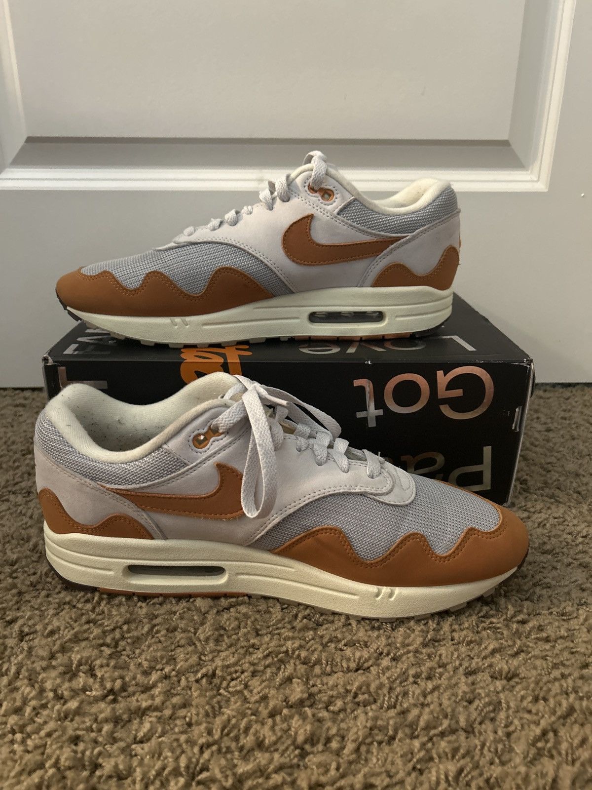 Nike × Patta Nike x Patta Wavy Air Max 1 ‘Monarch’ Size US 11.5 / EU 44-45 - 2 Thumbnail