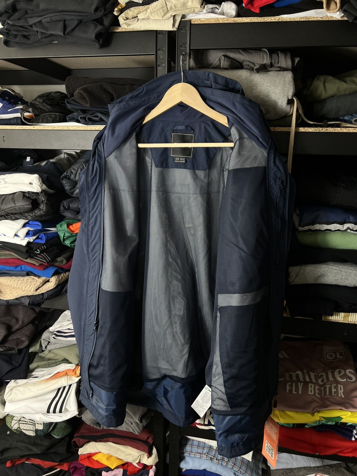 Berghaus Berghaus Gore-Tex Waterproof Jacket Size XXL Hooded Outdoor Size US XXL / EU 58 / 5 - 11 Thumbnail