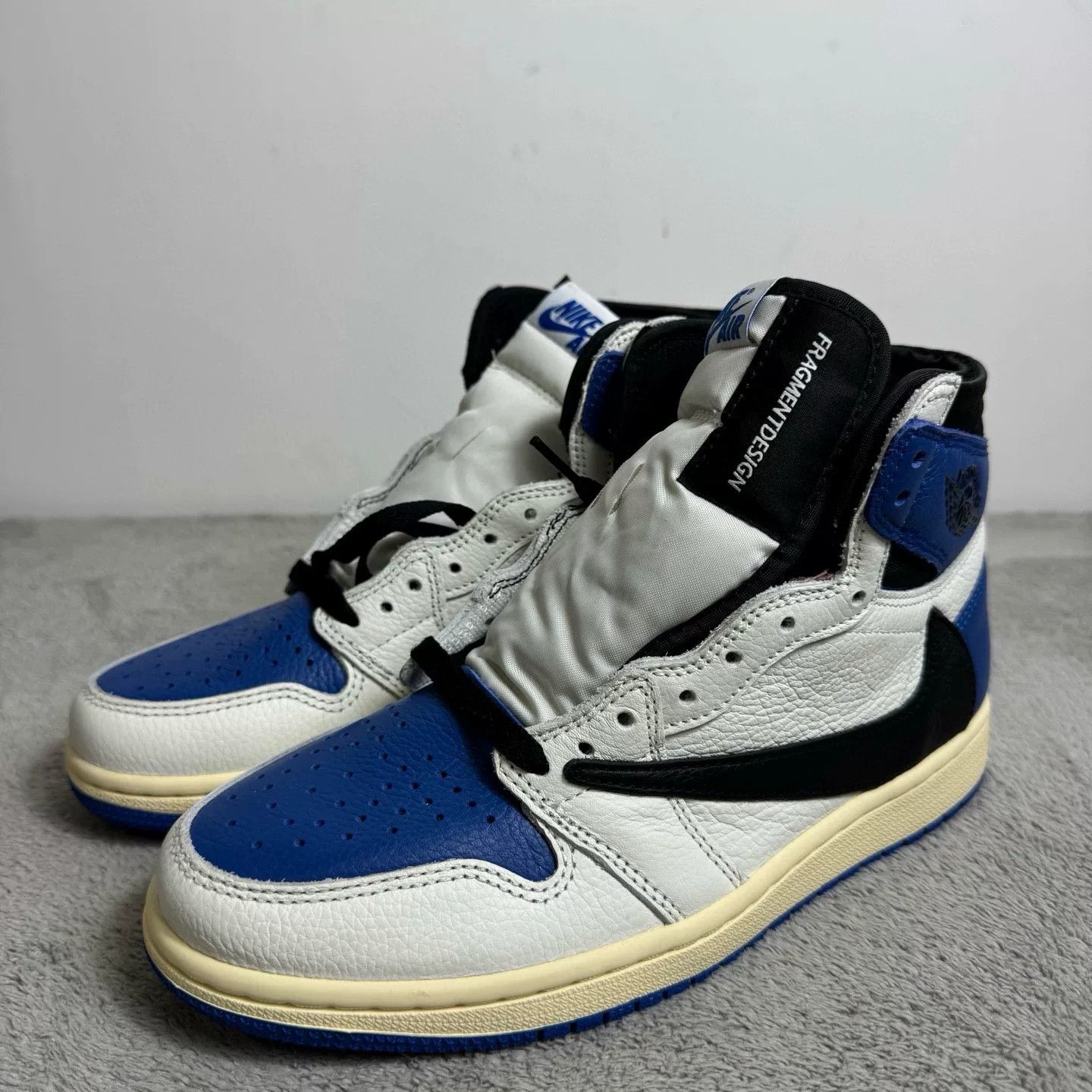 Nike Nike Lowtop Sneakers 40 Men Size US 7.5 / EU 40-41 - 1 Thumbnail