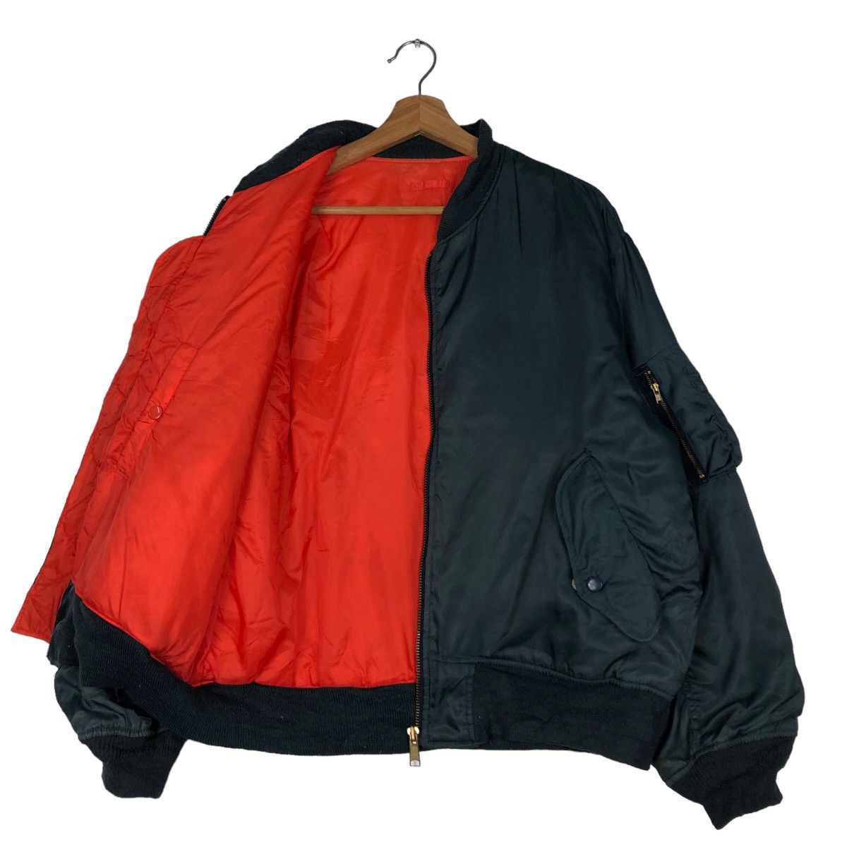 Japanese Brand 🔥Vintage Fly Bomber Jacket Riot Riot Uniqlo Japan Made Size US L / EU 52-54 / 3 - 11 Thumbnail
