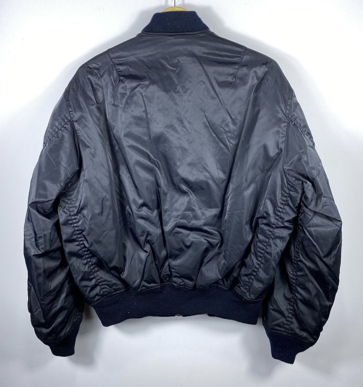 Vintage Vintage MA-1 Balenciaga Style Bomber Jacket Air Force Size US L / EU 52-54 / 3 - 2 Thumbnail