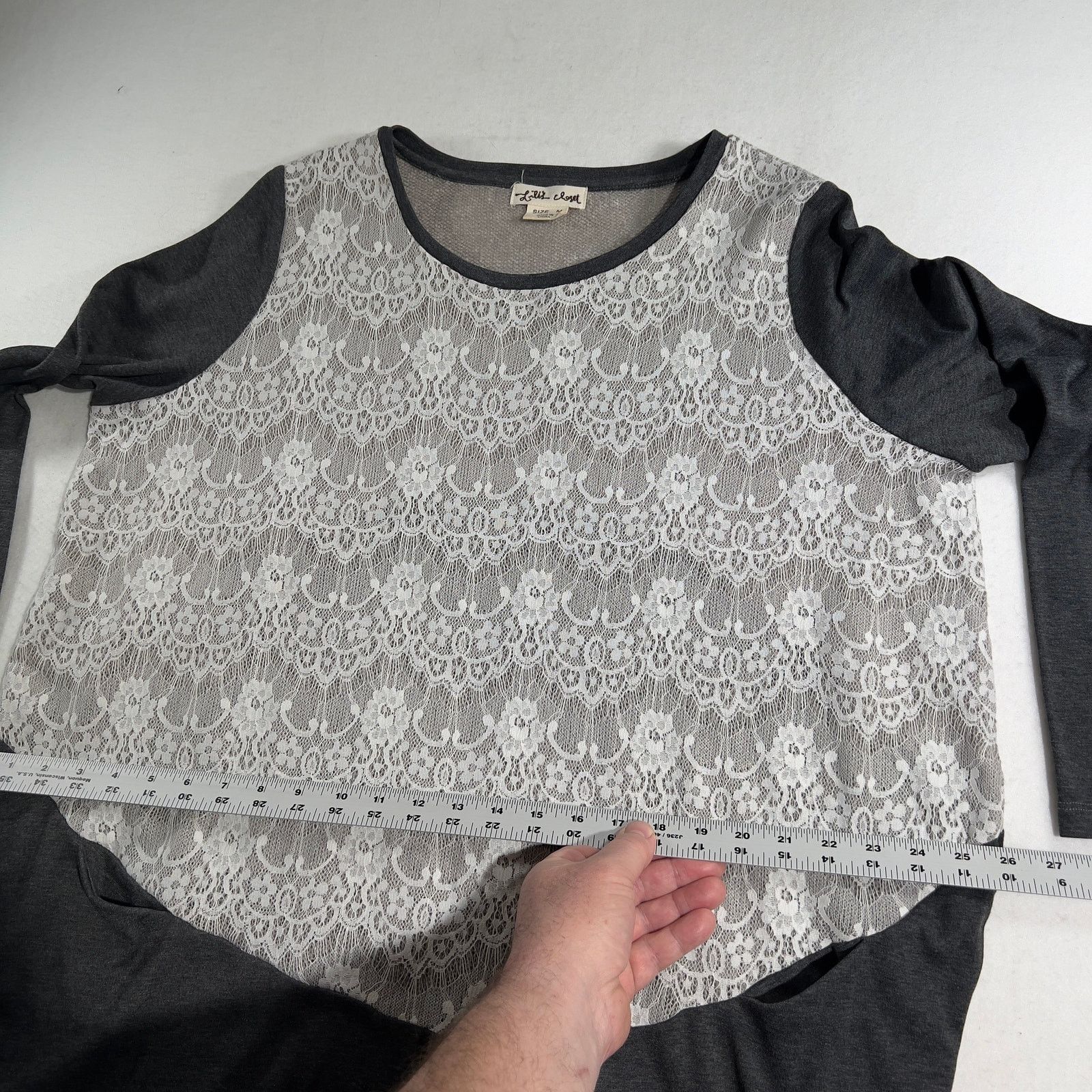 Anthropologie Anthropology by Lili's Closet Tunic Top Medium Floral Lace Size M / US 6-8 / IT 42-44 - 10 Thumbnail