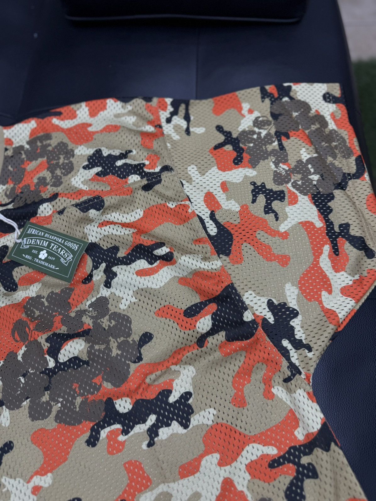 DENIM TEARS Denim Tears Tan Orange Camo Cotton Wreath Jersey (XL) (NEW) Size US XL / EU 56 / 4 - 7 Thumbnail