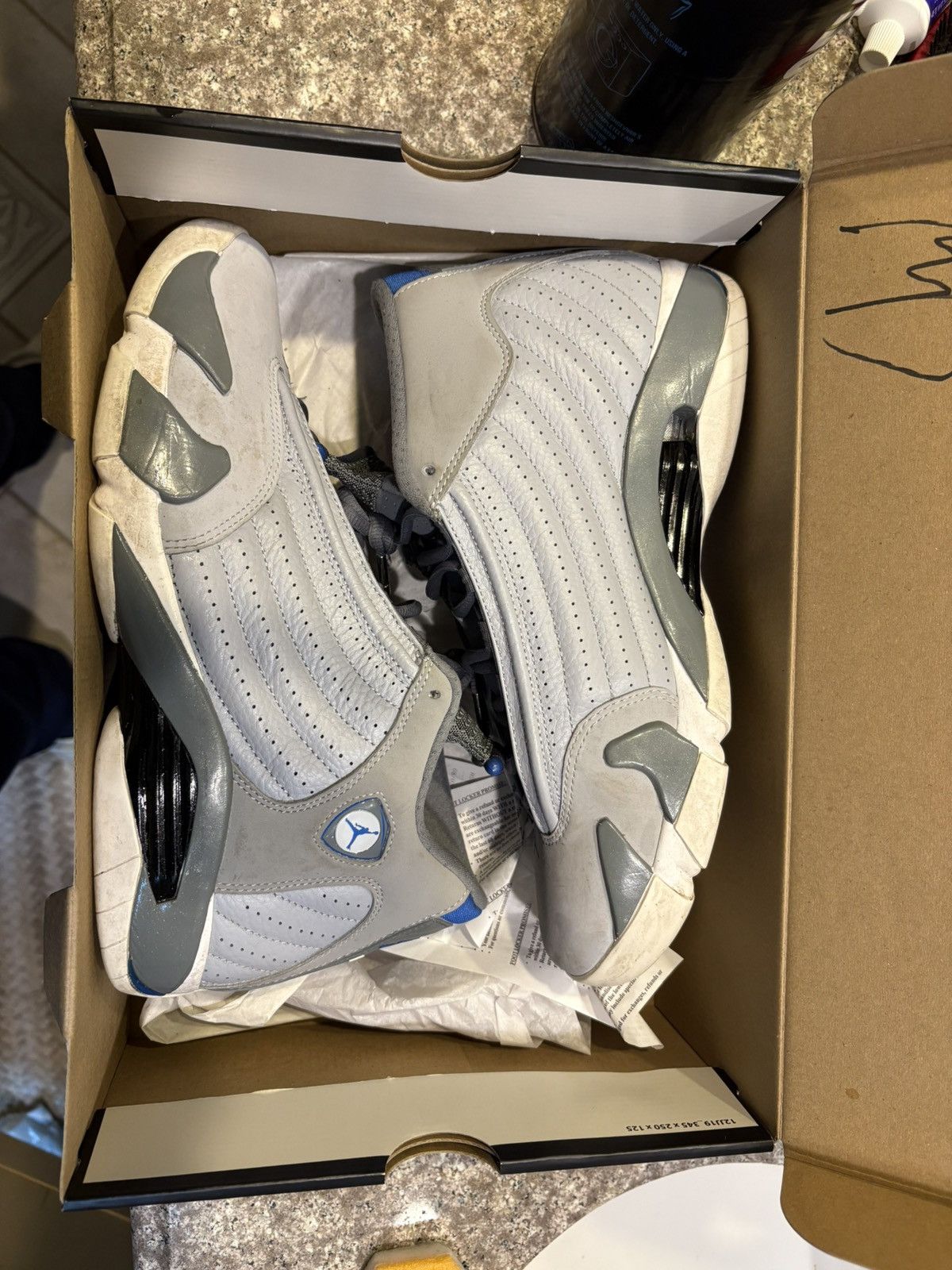 Jordan Brand × Nike Men’s Jordan 14 Retro Wolf Gray Size US 10.5 / EU 43-44 - 7 Thumbnail