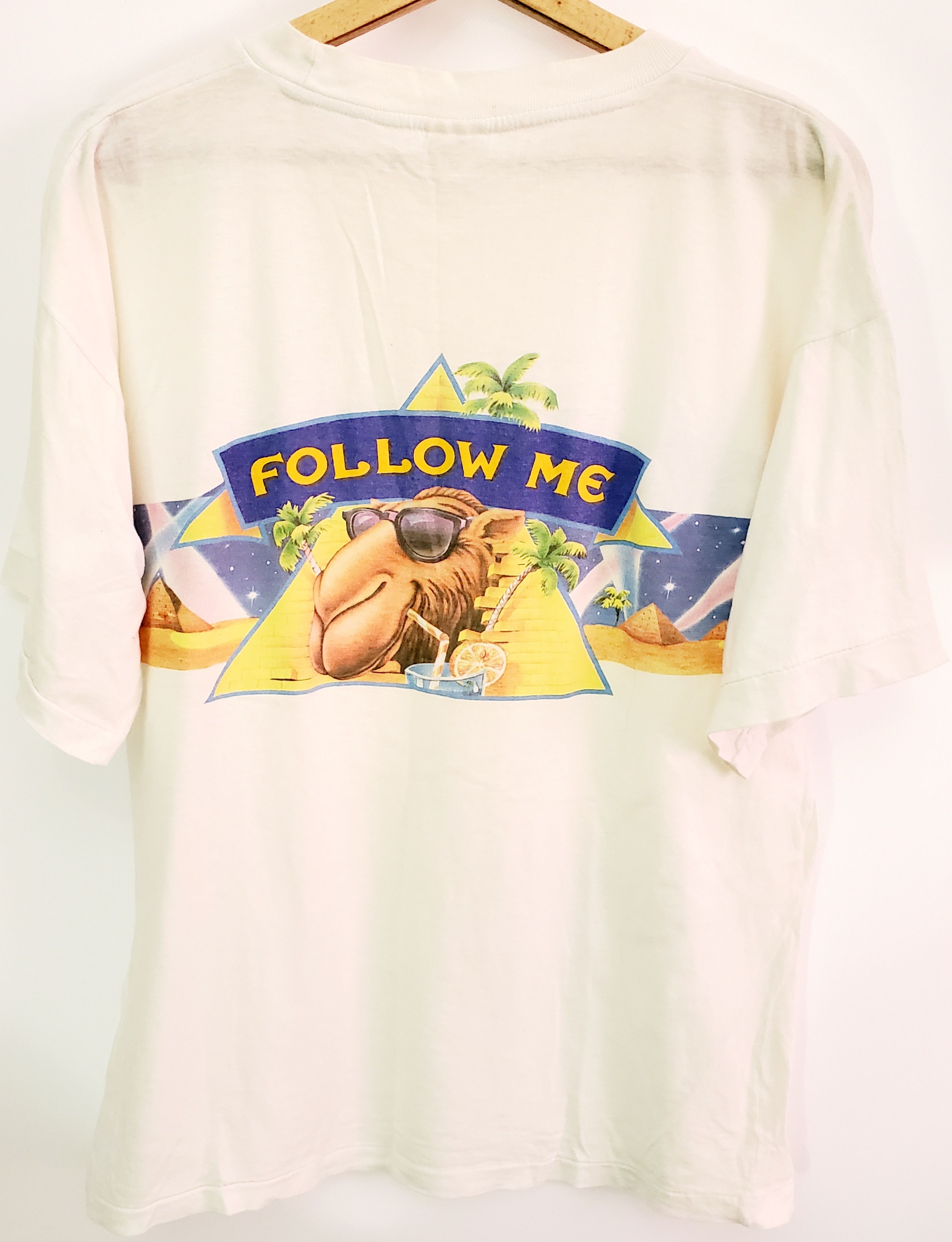 Camel × Vintage Vintage 90s Camel Follow me Tshirt size L Size US L / EU 52-54 / 3 - 1 Thumbnail