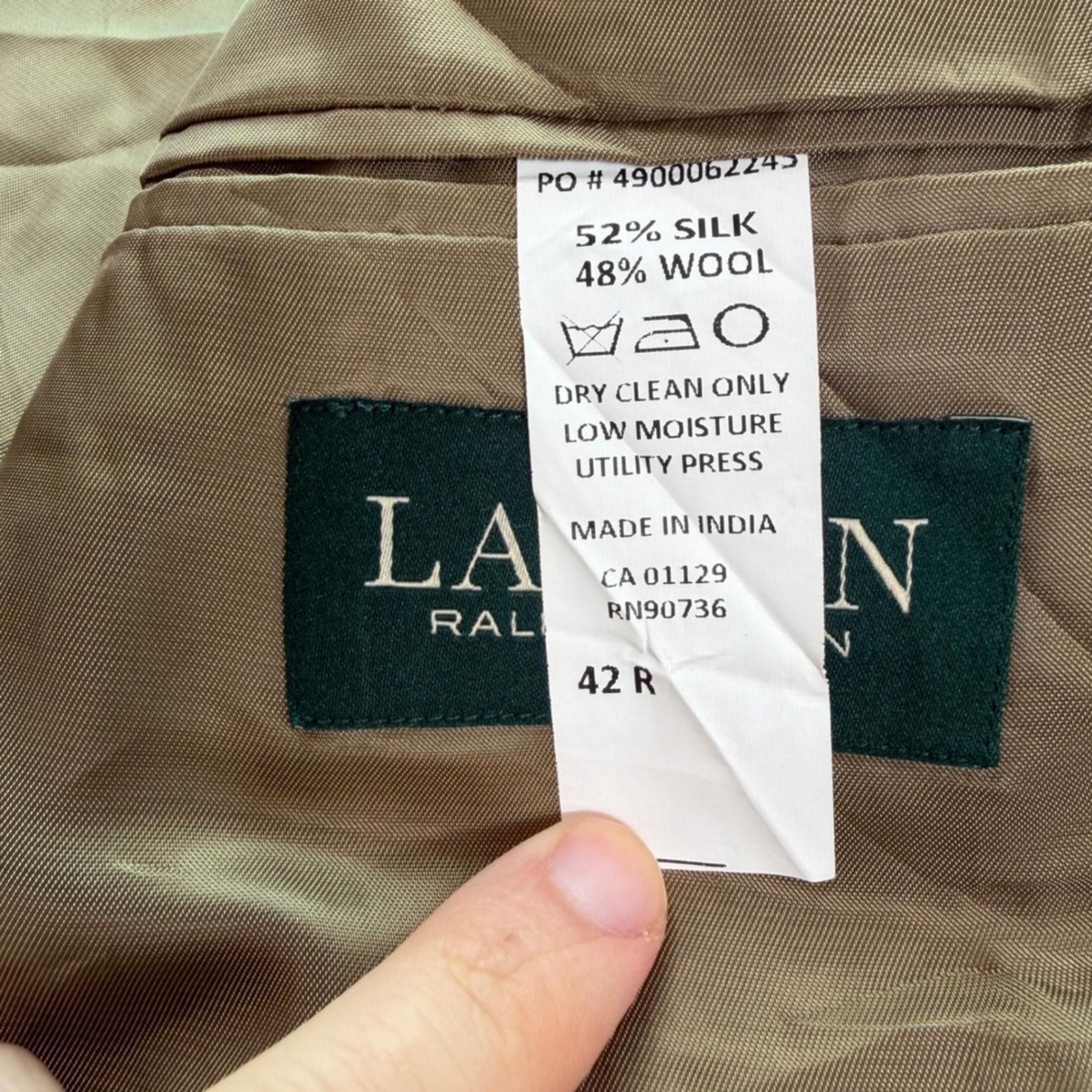 Lauren Ralph Lauren Lauren Ralph Lauren Silk Wool Blazer 42R Two Button Sport Size 42R - 4 Thumbnail