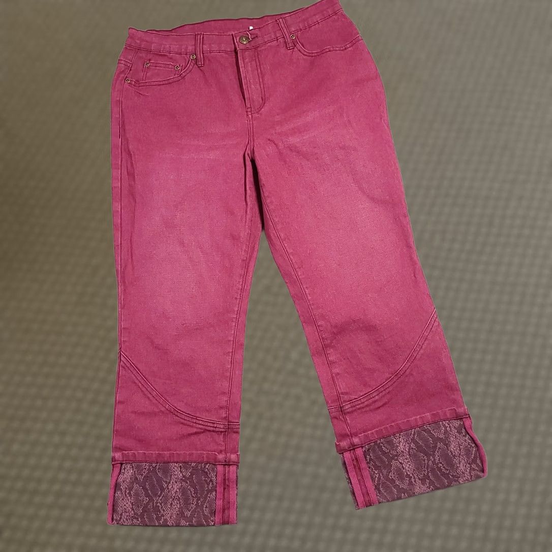 Denime Diane Gilman DG2 Denim Capri Jeans Women's 10P Pink Cuffed Convertible Snake Jeans Capris Regular Petite Womens 10P Pink Snake Convertible Cuffed Size 32" / US 10 / IT 46 - 1 Thumbnail