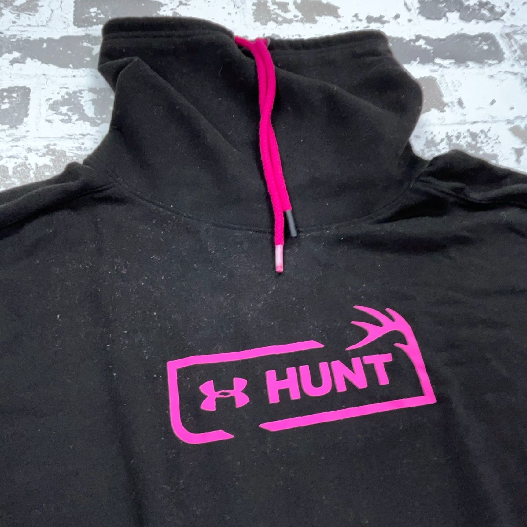 Under Armour Under Armour Sweatshirt Women M Black Pink Turtle Neck Pullover Fleece Logo Cotton Blend Regular Thermal All Seasons Sports Outdoors Size M / US 6-8 / IT 42-44 - 3 Thumbnail