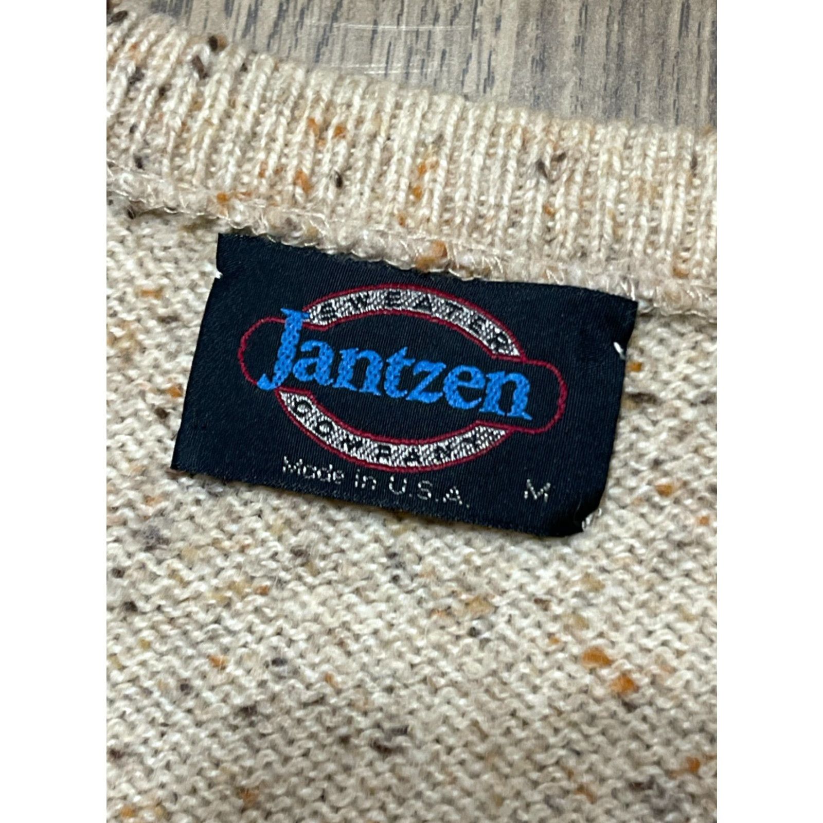 Jantzen Jantzen Jacket Mens Size Medium Brown V-neck Pullover Sleeveless Quilted Knit Jacket Casual Fall Spring Summer Vintage No N/A Size US M / EU 48-50 / 2 - 5 Thumbnail