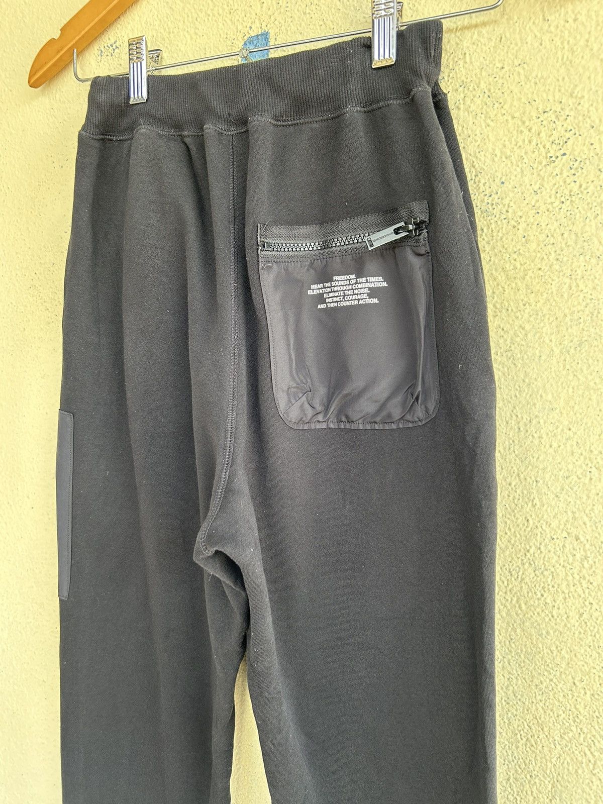 GU × Undercover Gu x Undercover Sweatpant Size US 26 / EU 42 - 7 Thumbnail